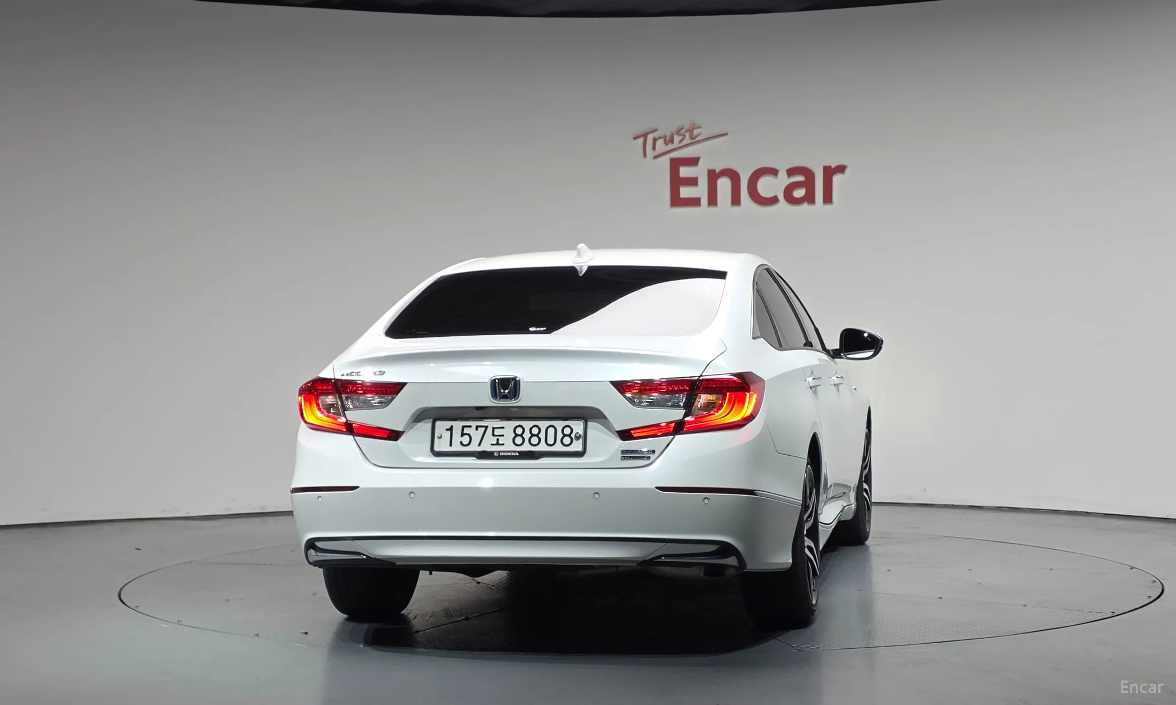Honda Accord 10th Generation превью 4
