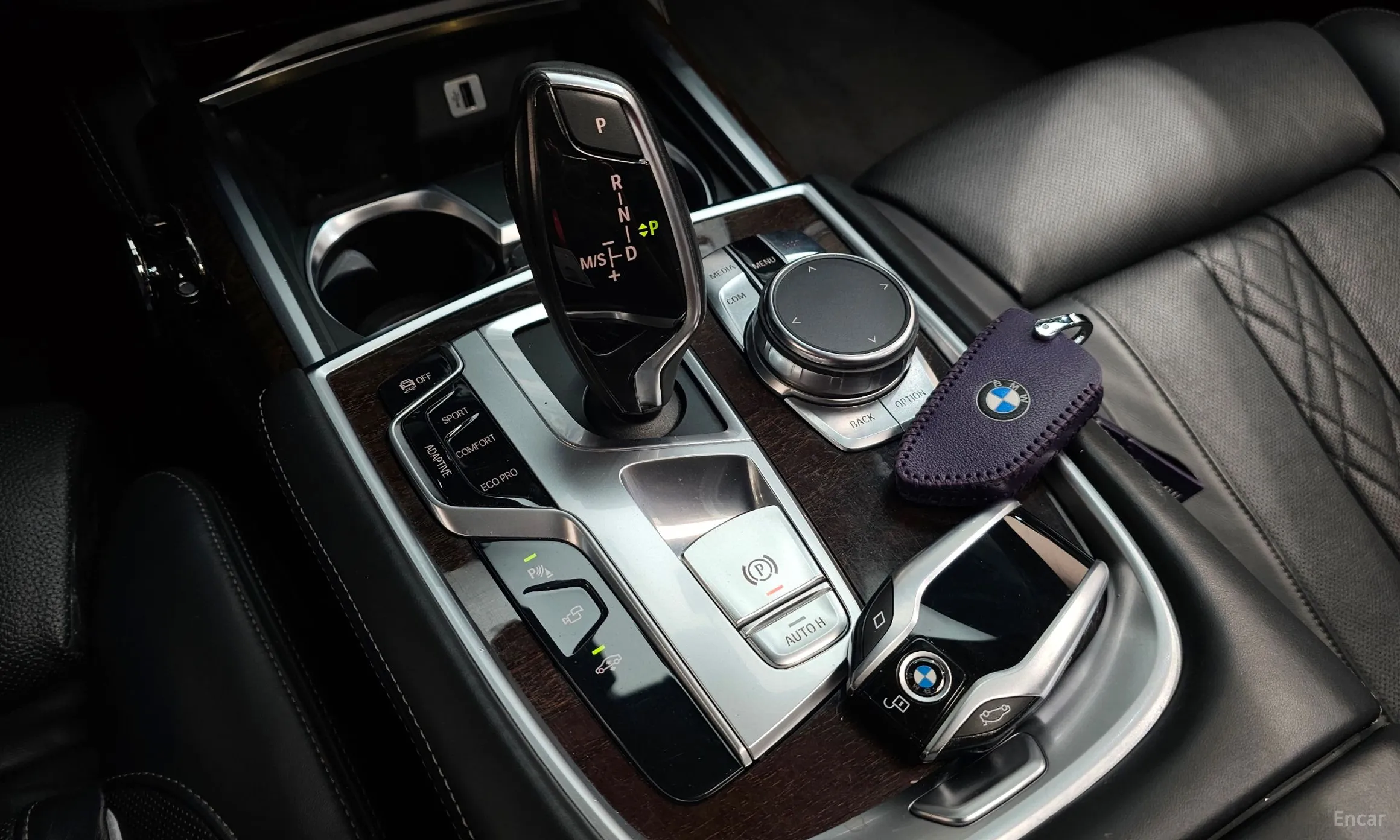 BMW 7 Series (G11) превью 9