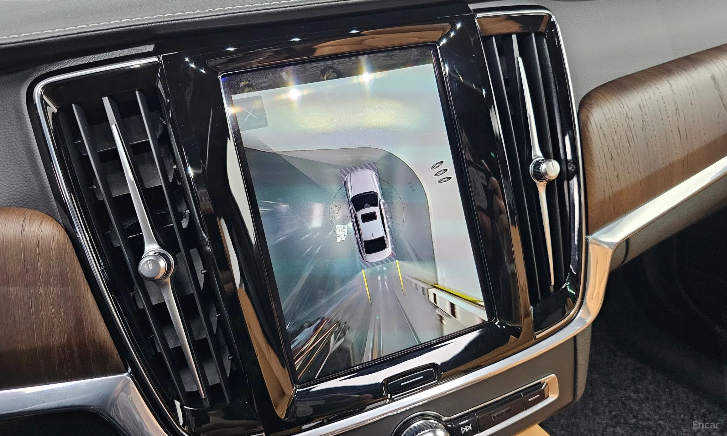 Volvo S90 превью 14