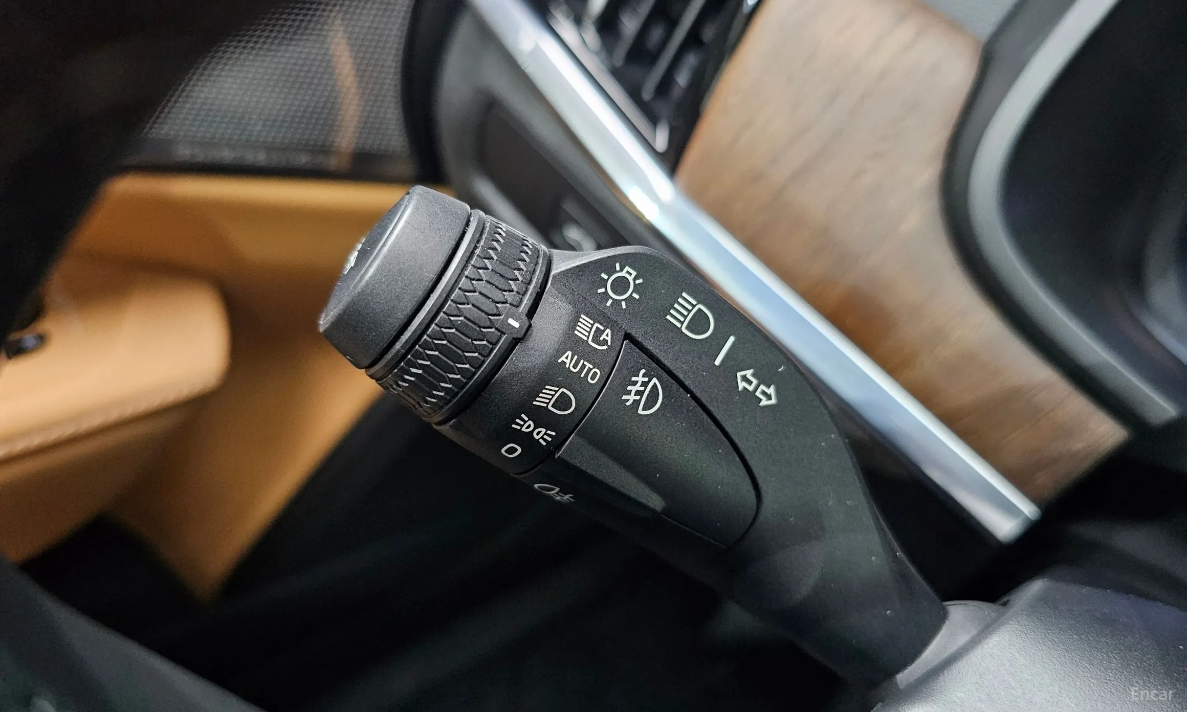 Volvo S90 превью 19