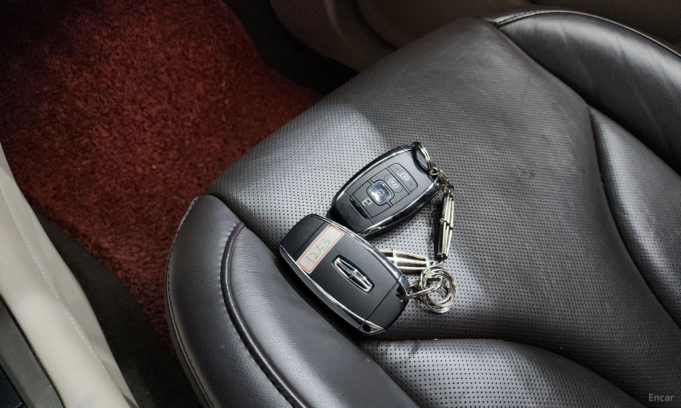Lincoln MKC превью 15
