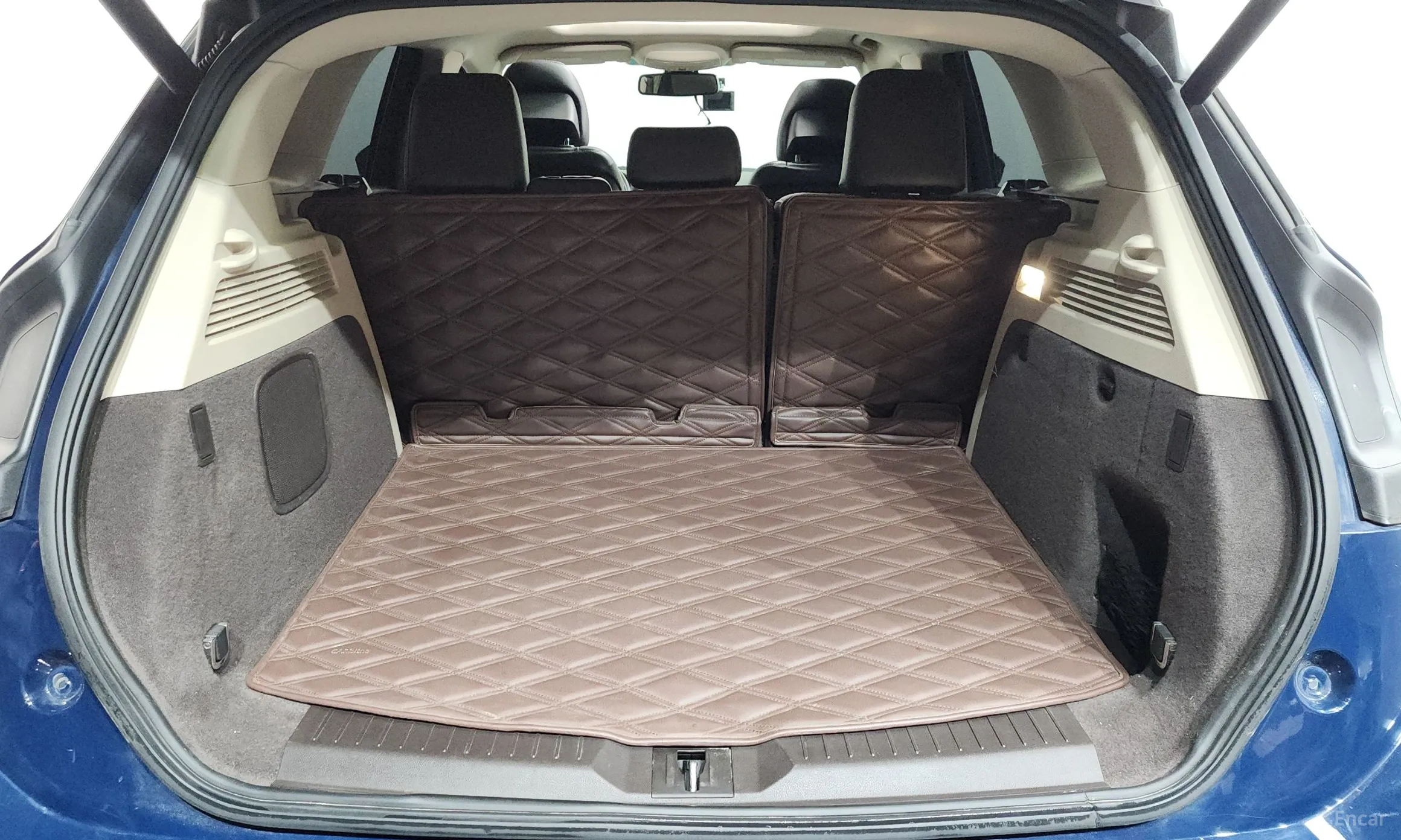 Lincoln MKC превью 20