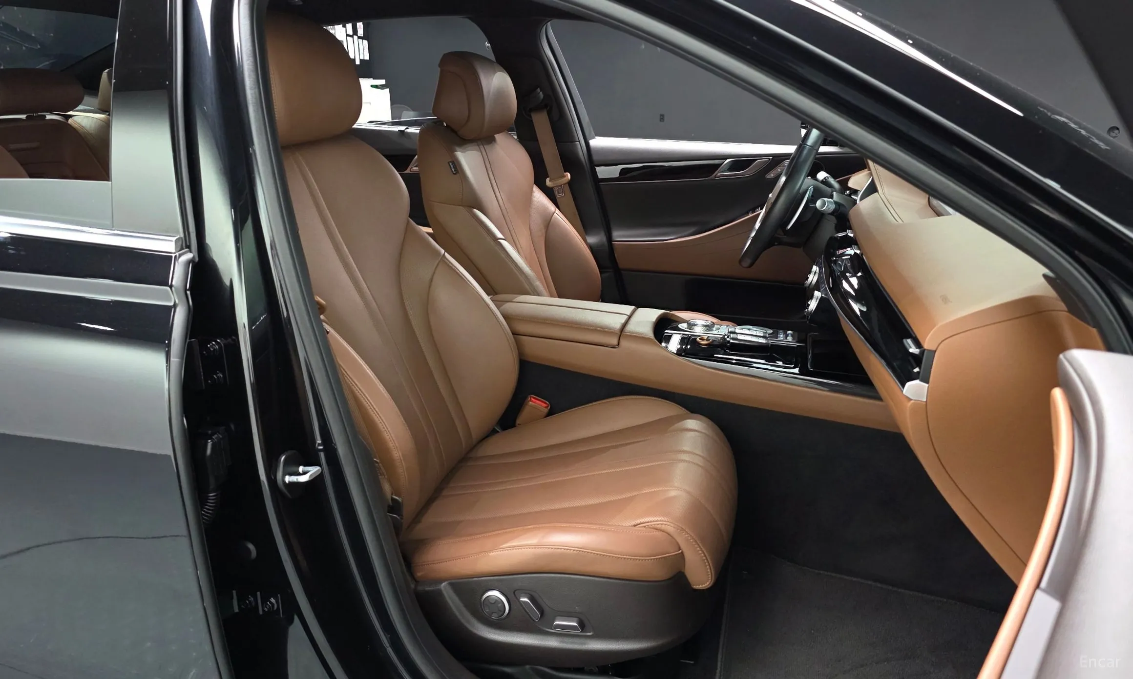 Genesis G80 (RG3) превью 11