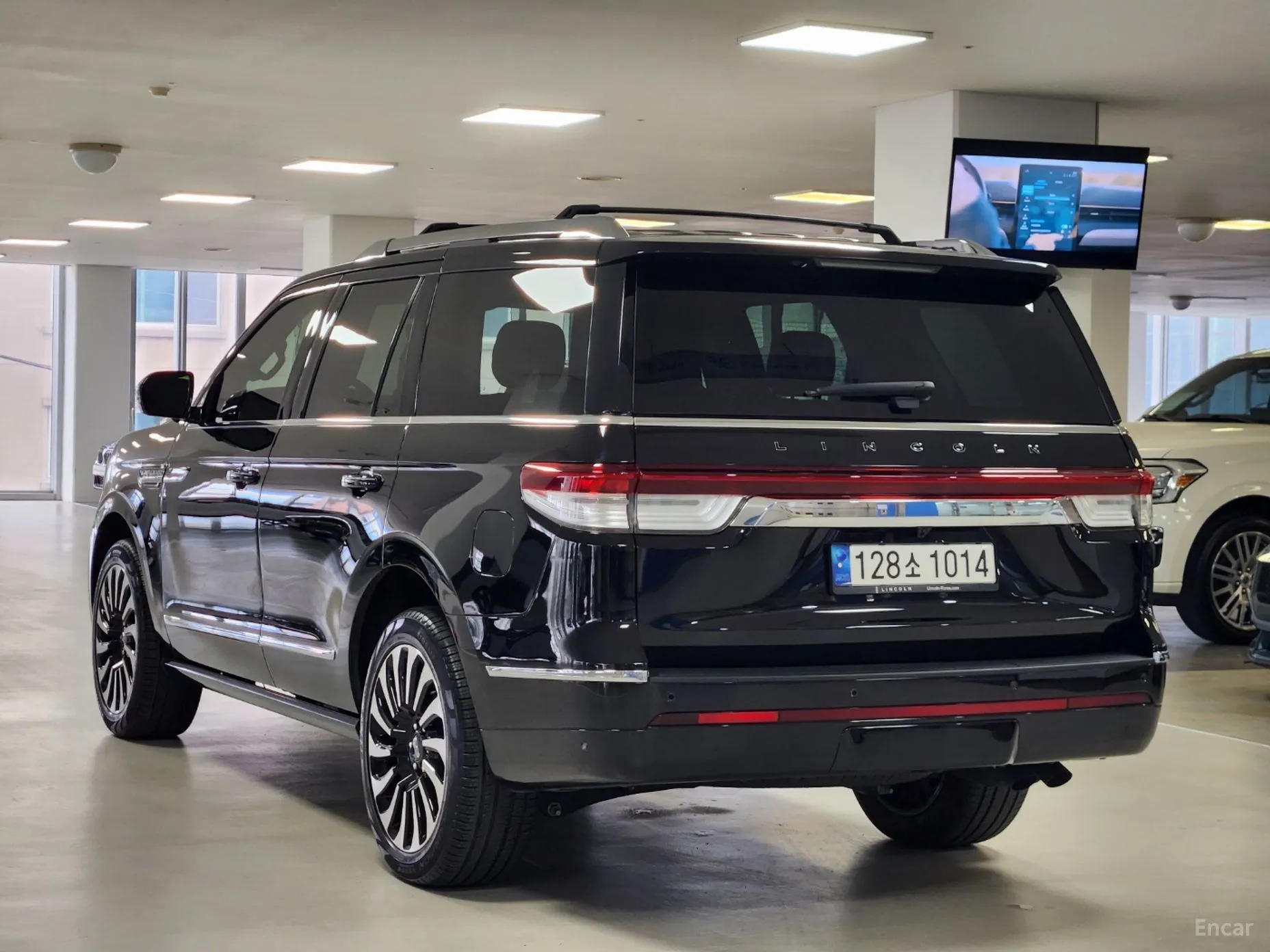 Lincoln Navigator 4th generation превью 2
