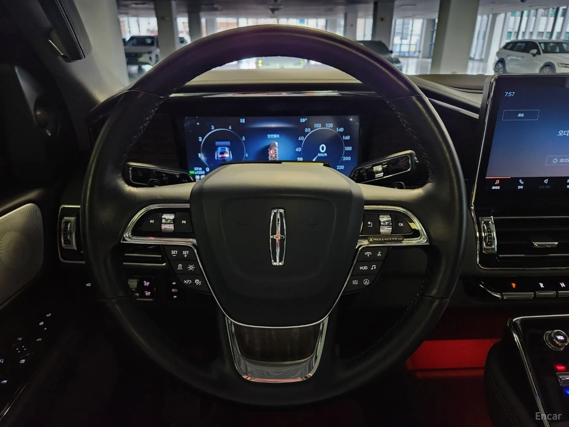Lincoln Navigator 4th generation превью 17