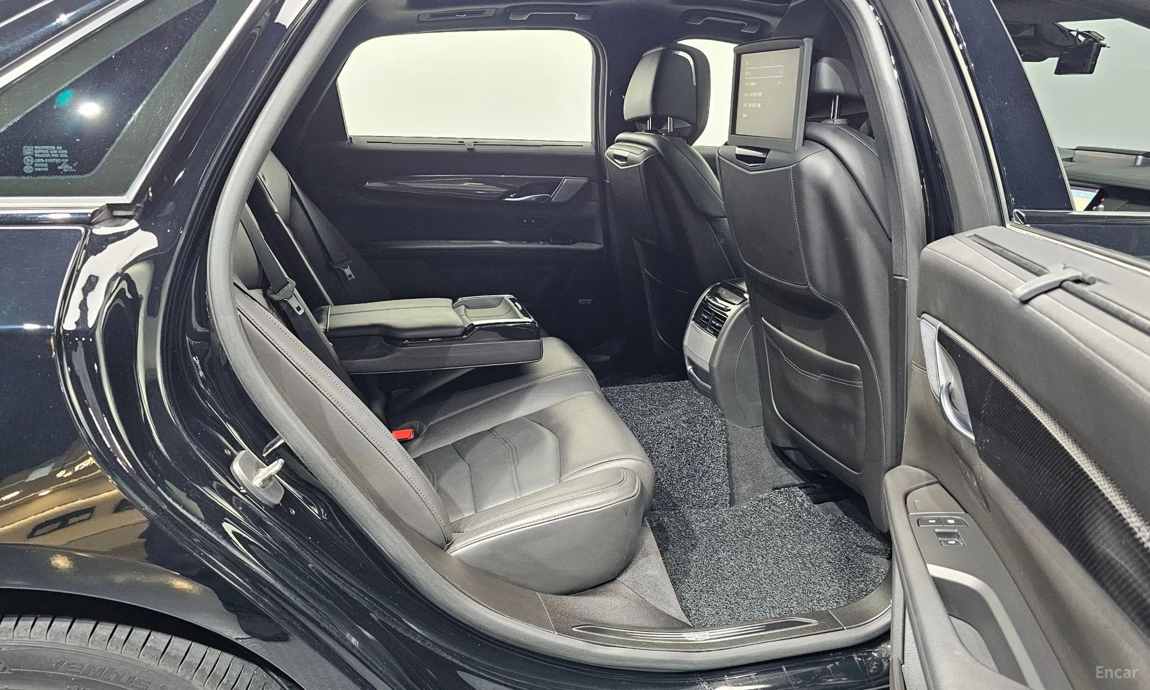 Cadillac CT6 превью 11