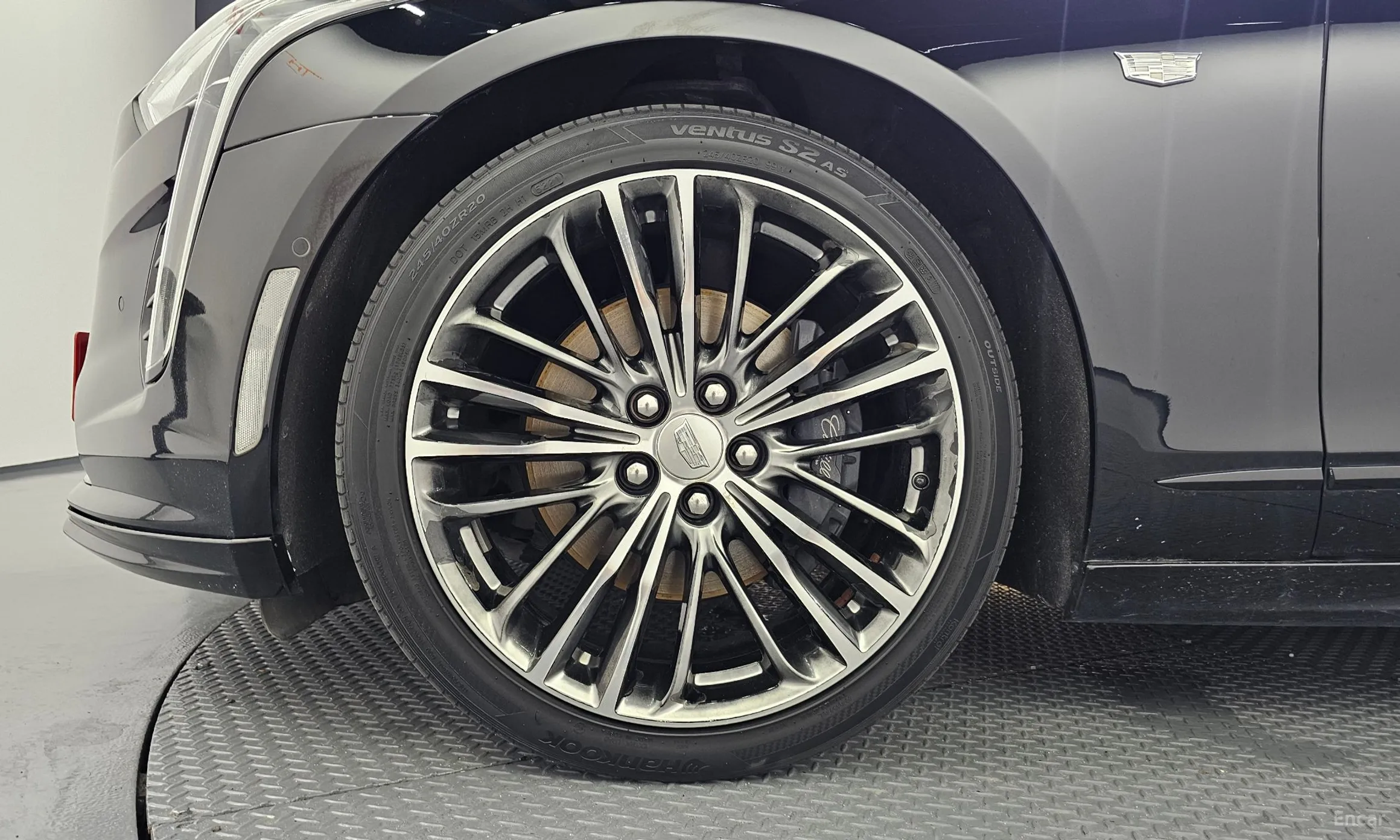 Cadillac CT6 превью 5