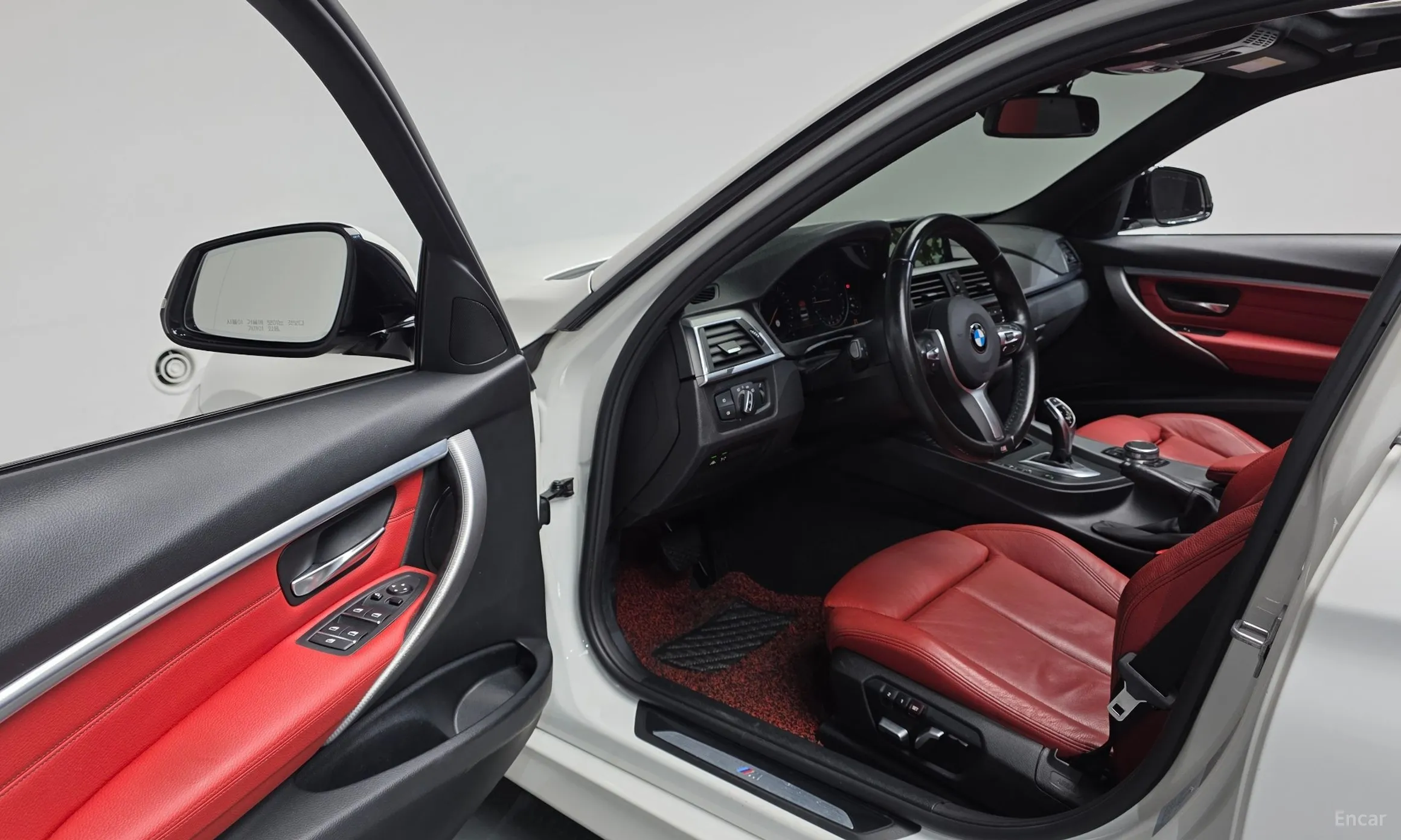 BMW 3 Series (F30) превью 10