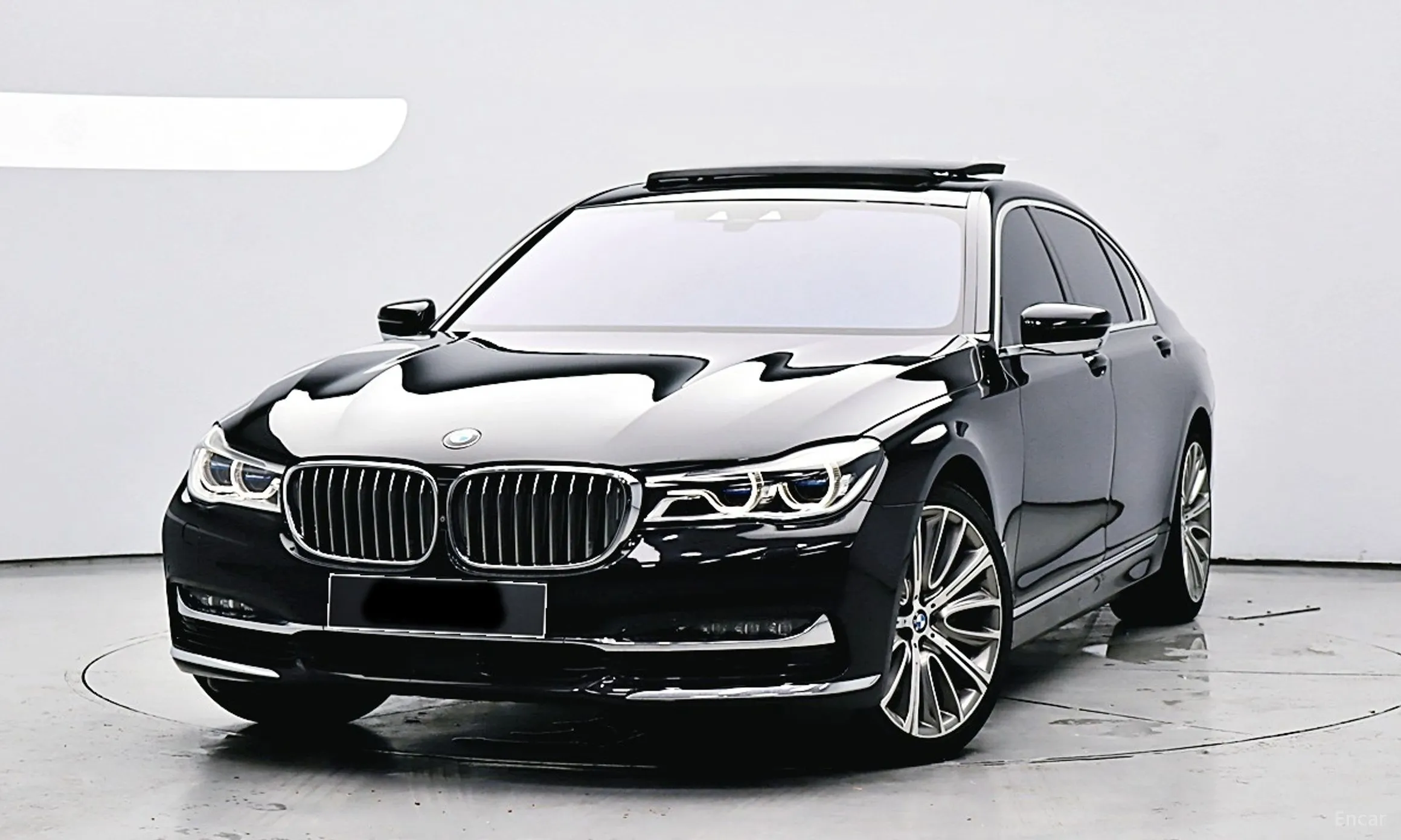 BMW 7 Series (G11)
