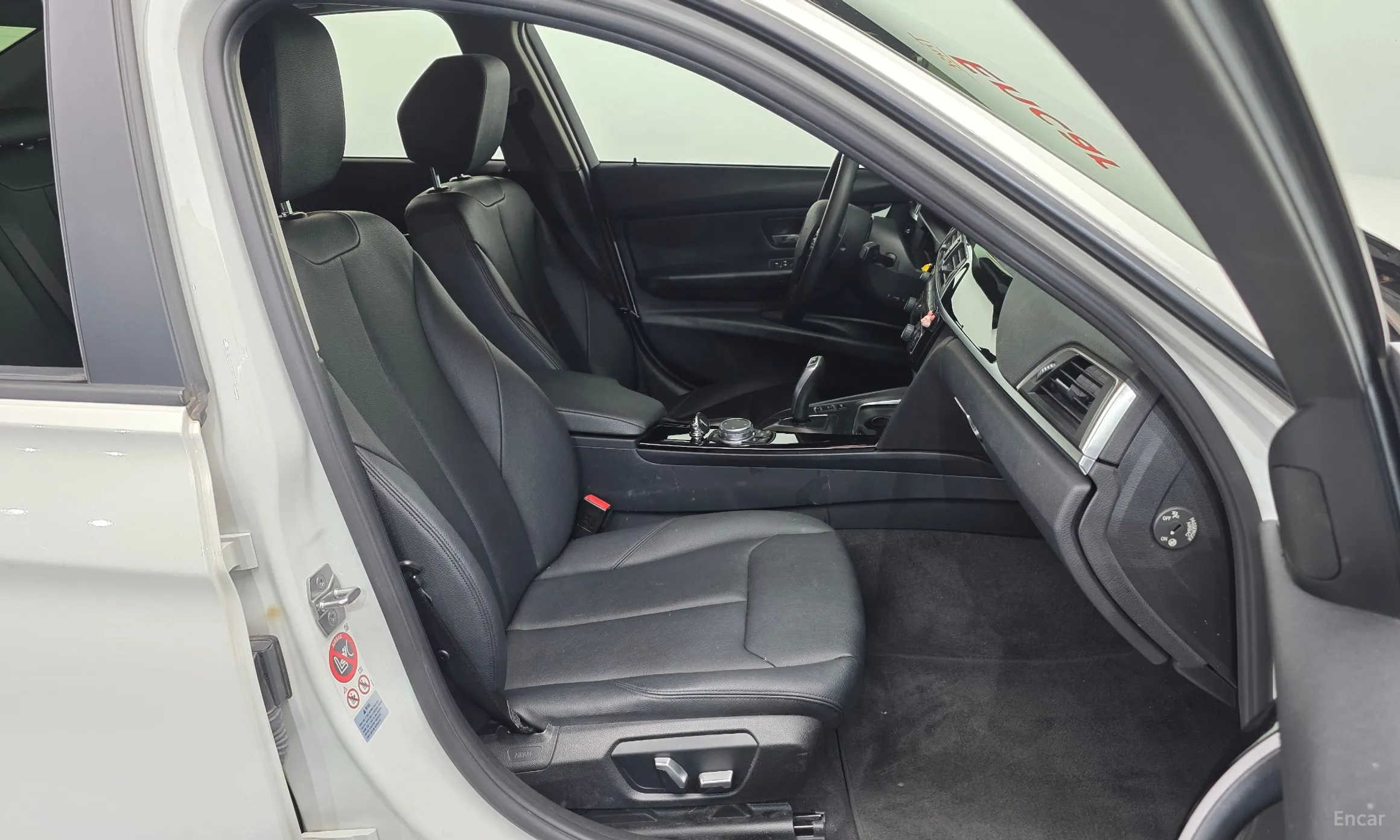 BMW 3 Series (F30) превью 11