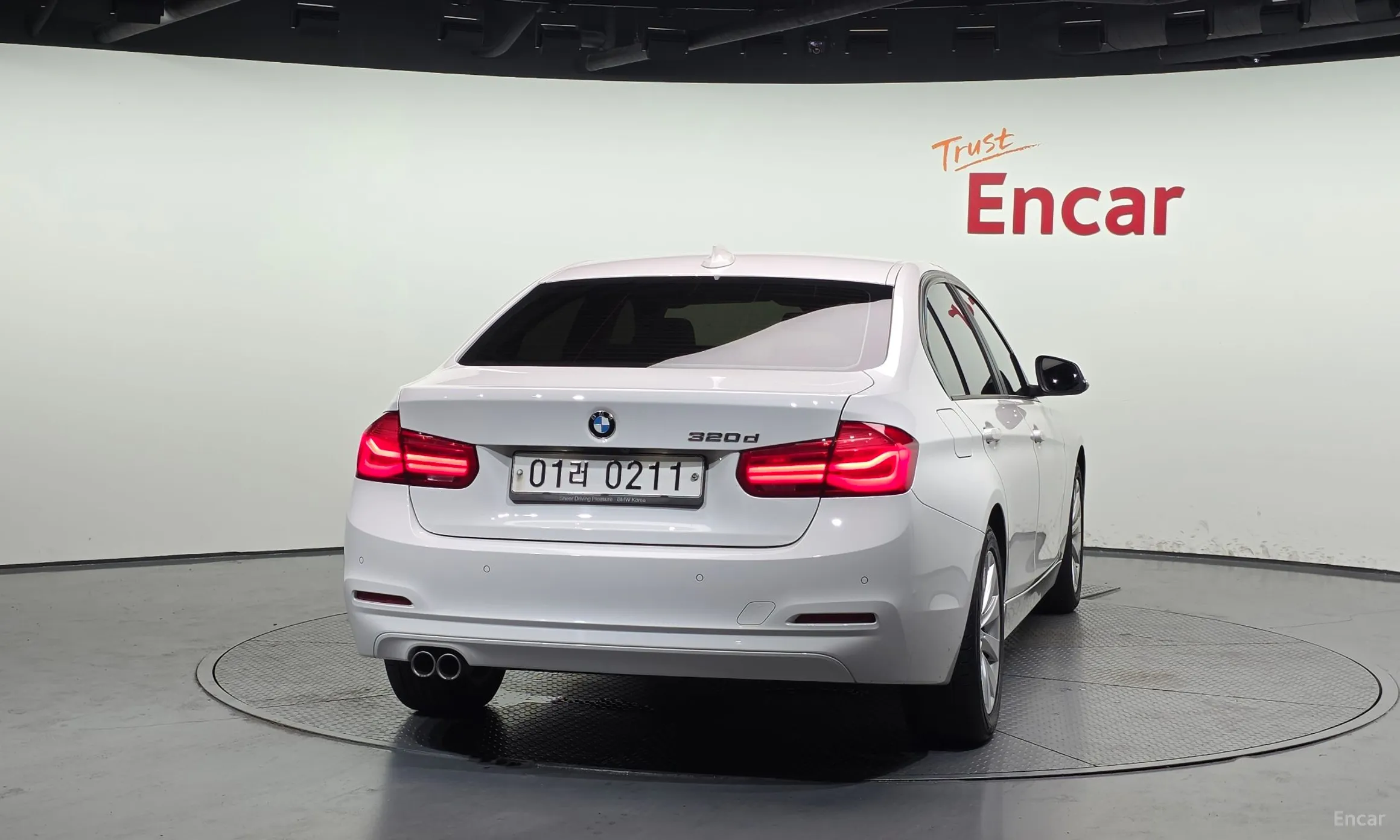 BMW 3 Series (F30) превью 4