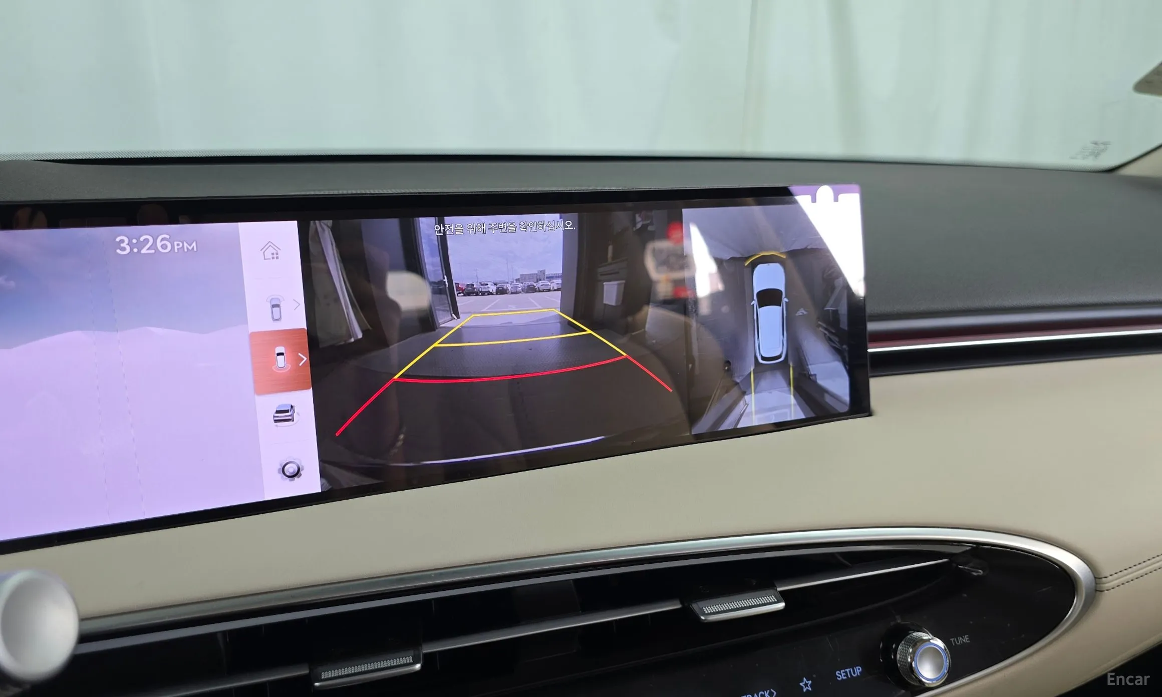 Genesis GV70 превью 14
