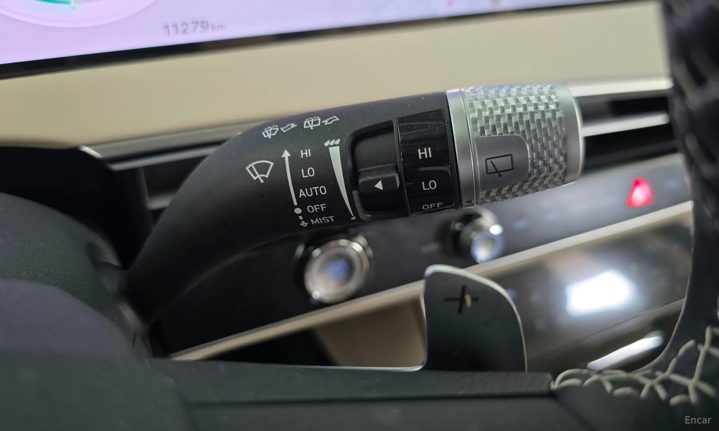 Genesis GV70 превью 16