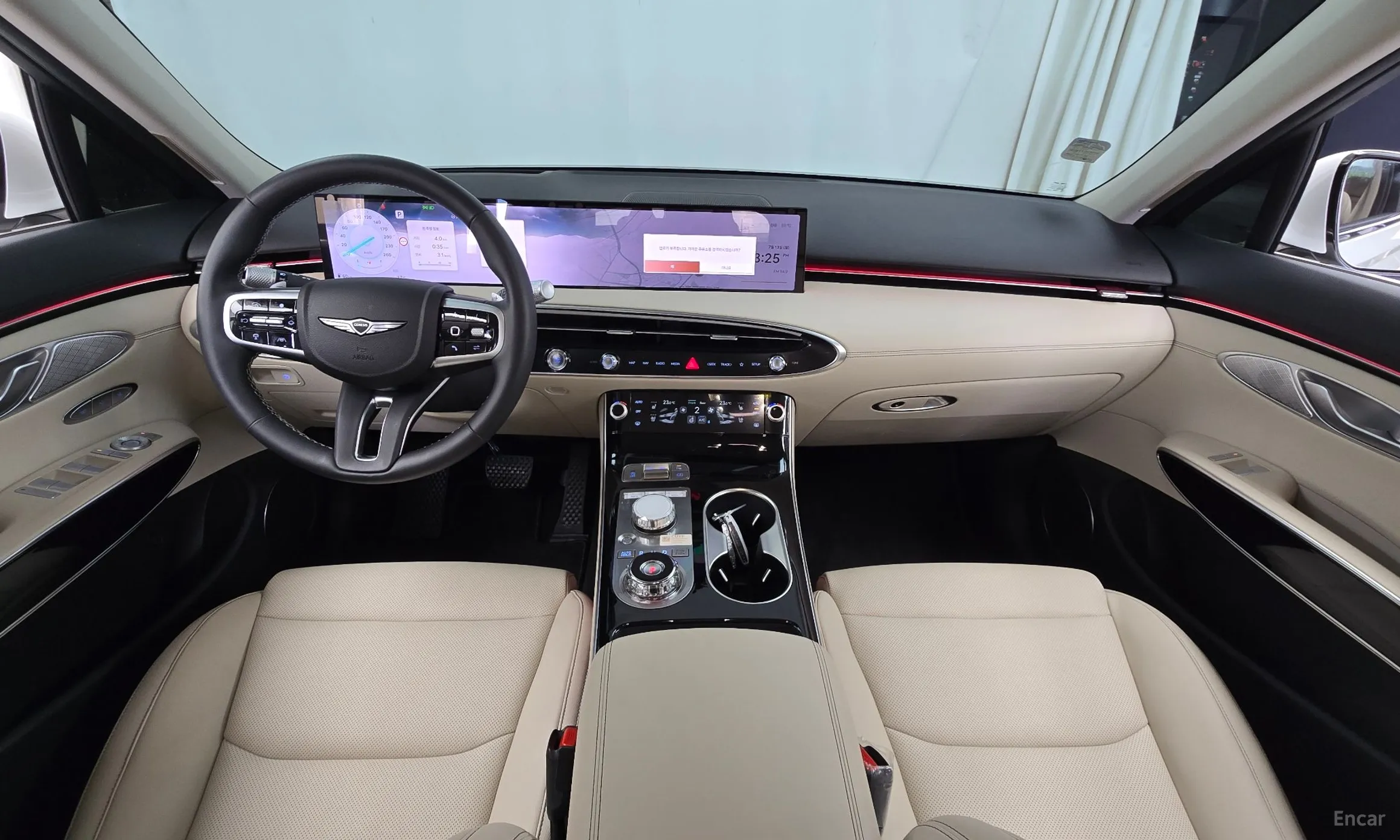 Genesis GV70 превью 7