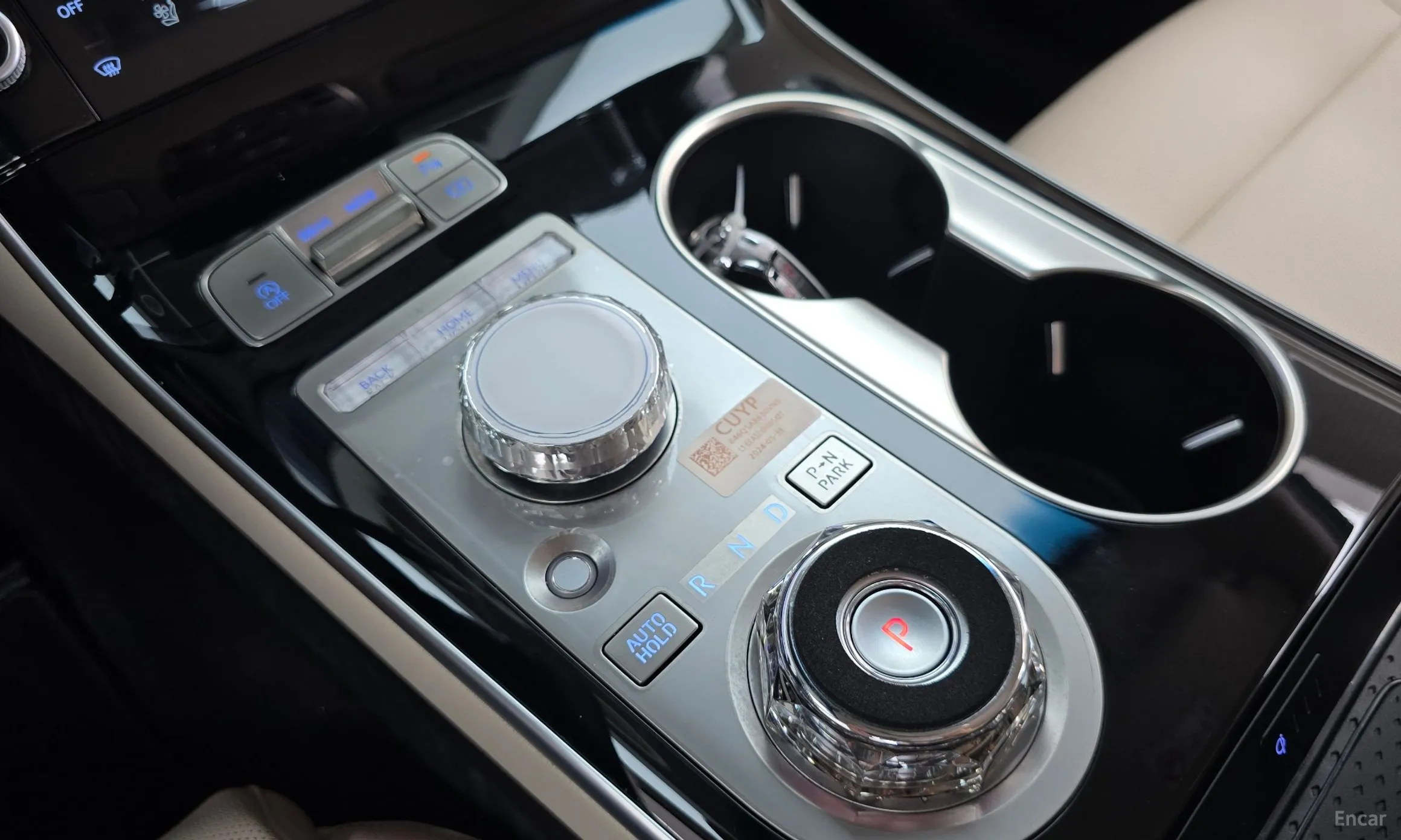 Genesis GV70 превью 9