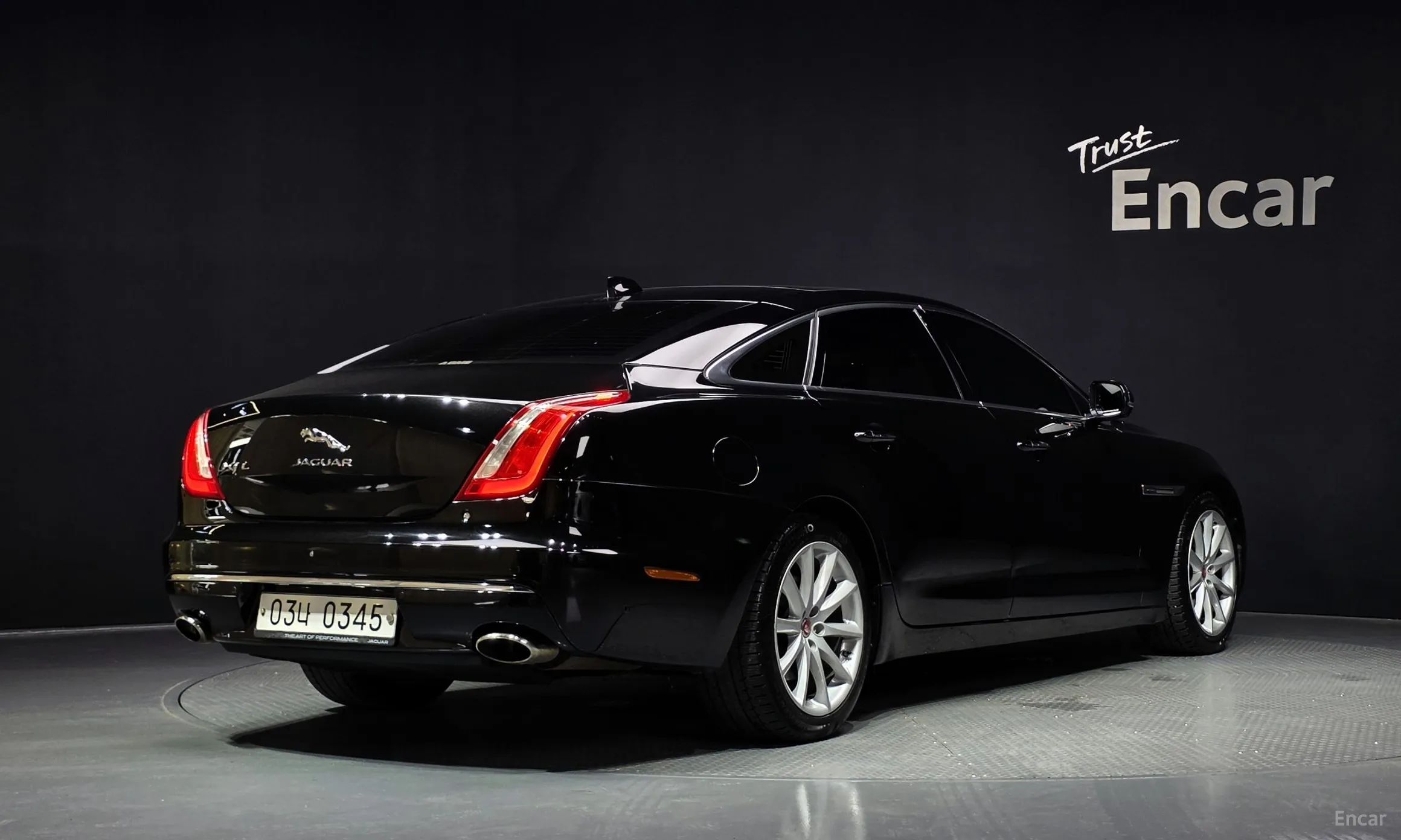 Jaguar All New XJ