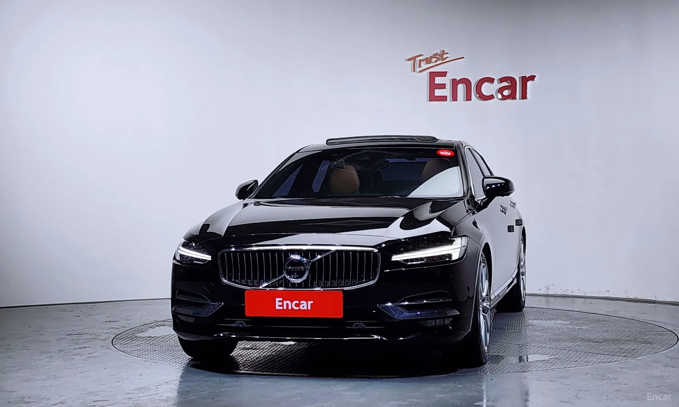Volvo S90 превью 3