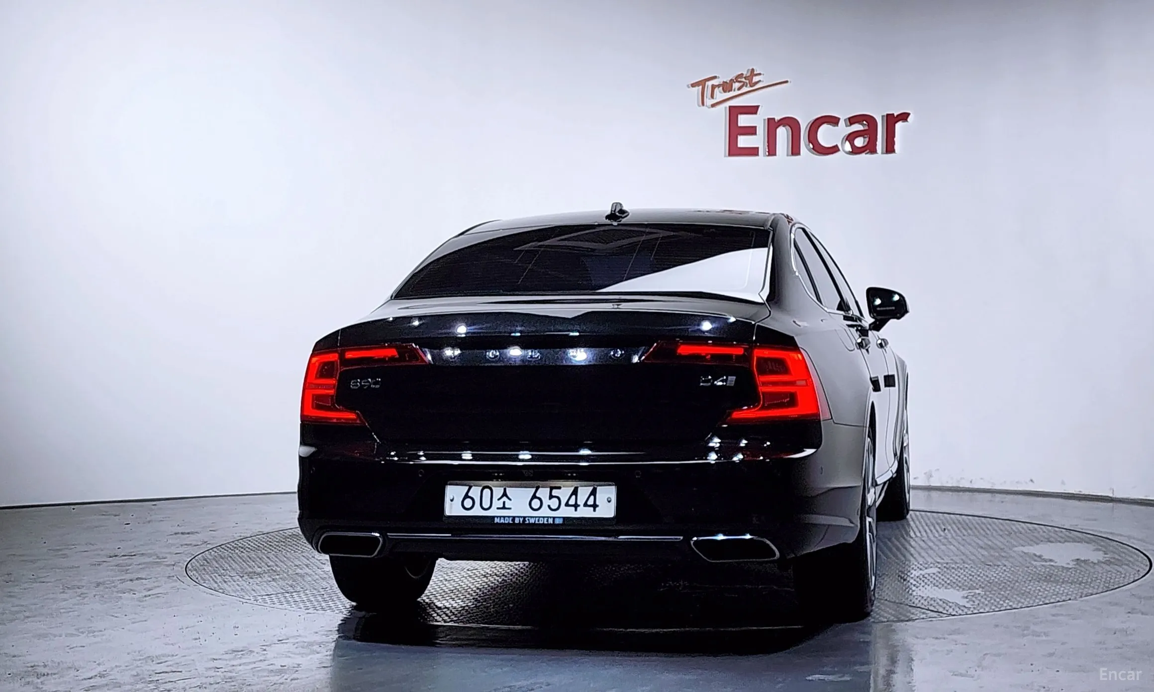 Volvo S90 превью 4