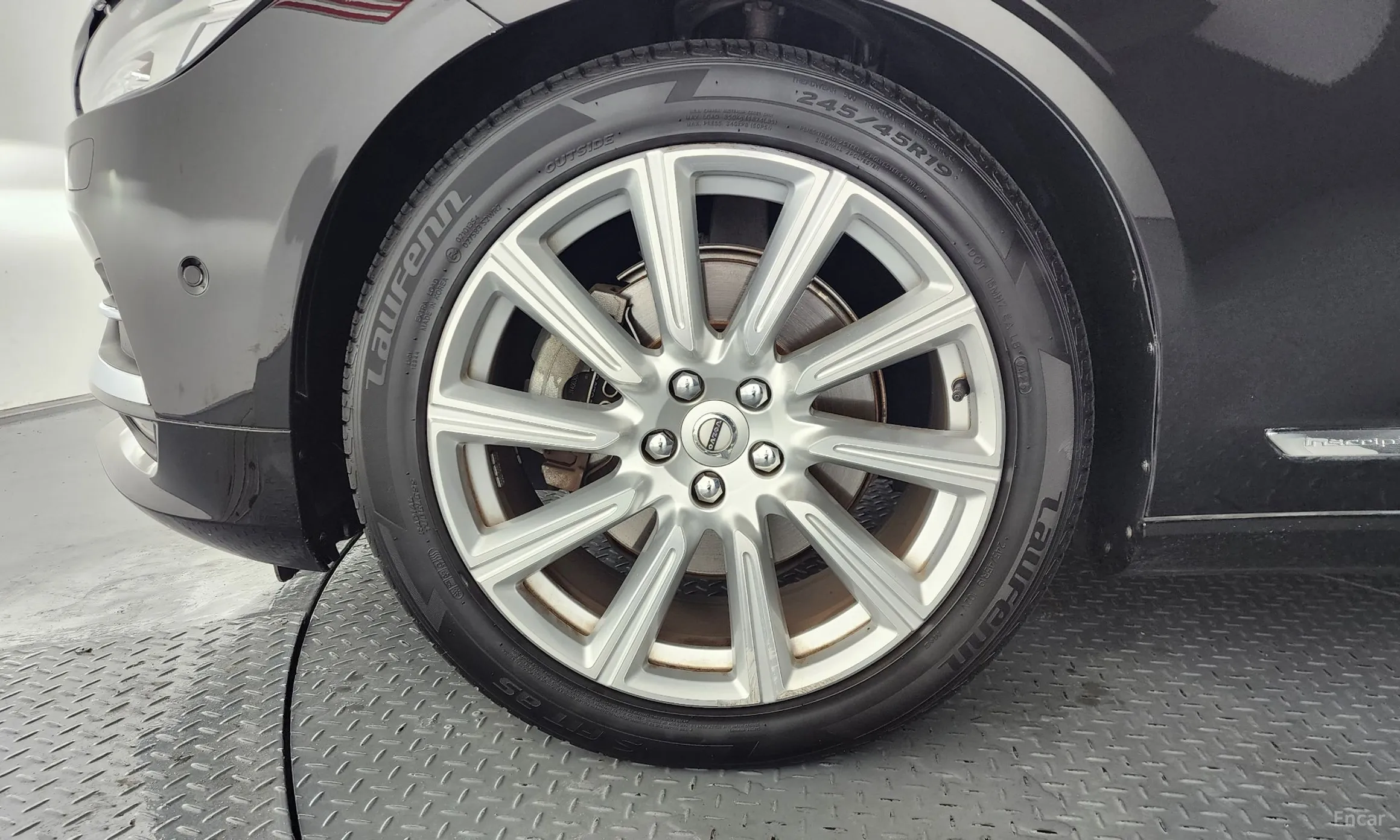 Volvo S90 превью 5