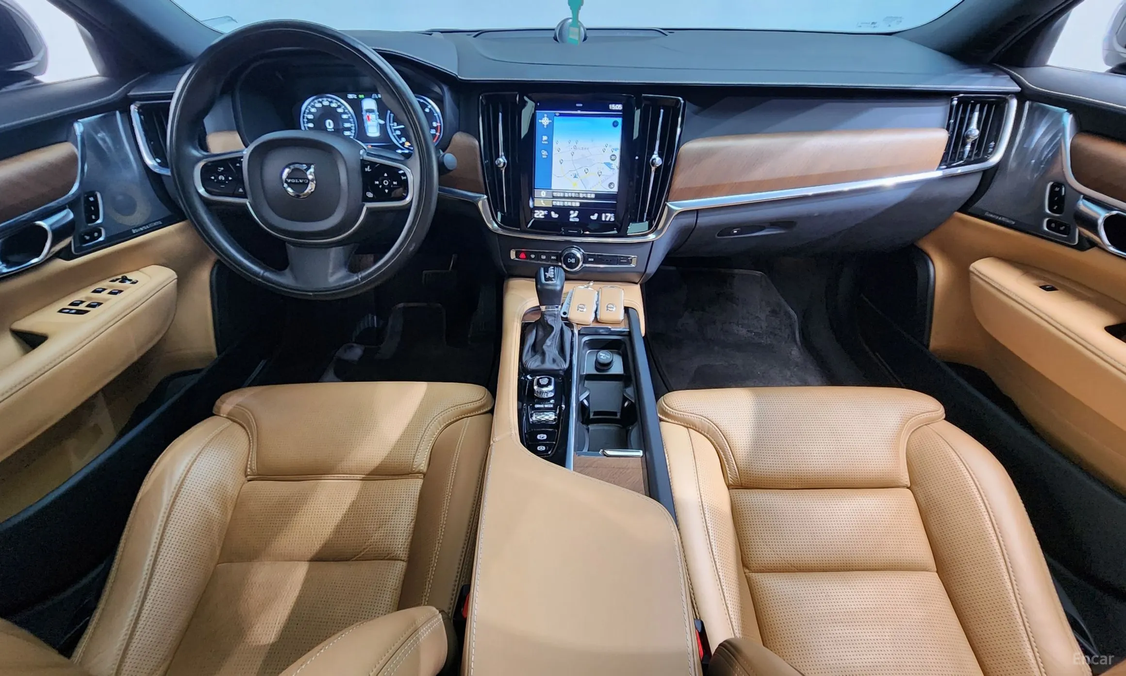 Volvo S90 превью 7