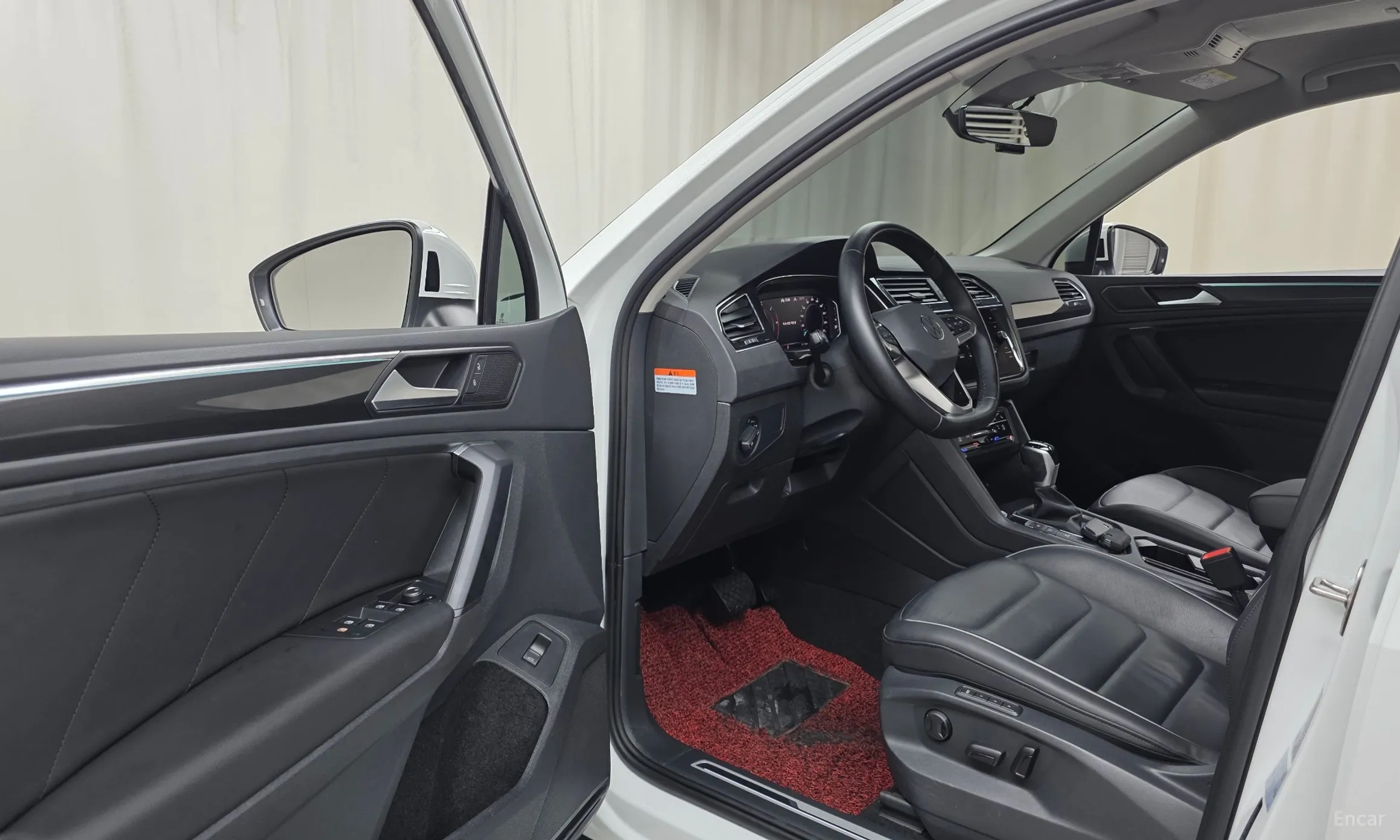 Volkswagen Tiguan 2nd Generation превью 10