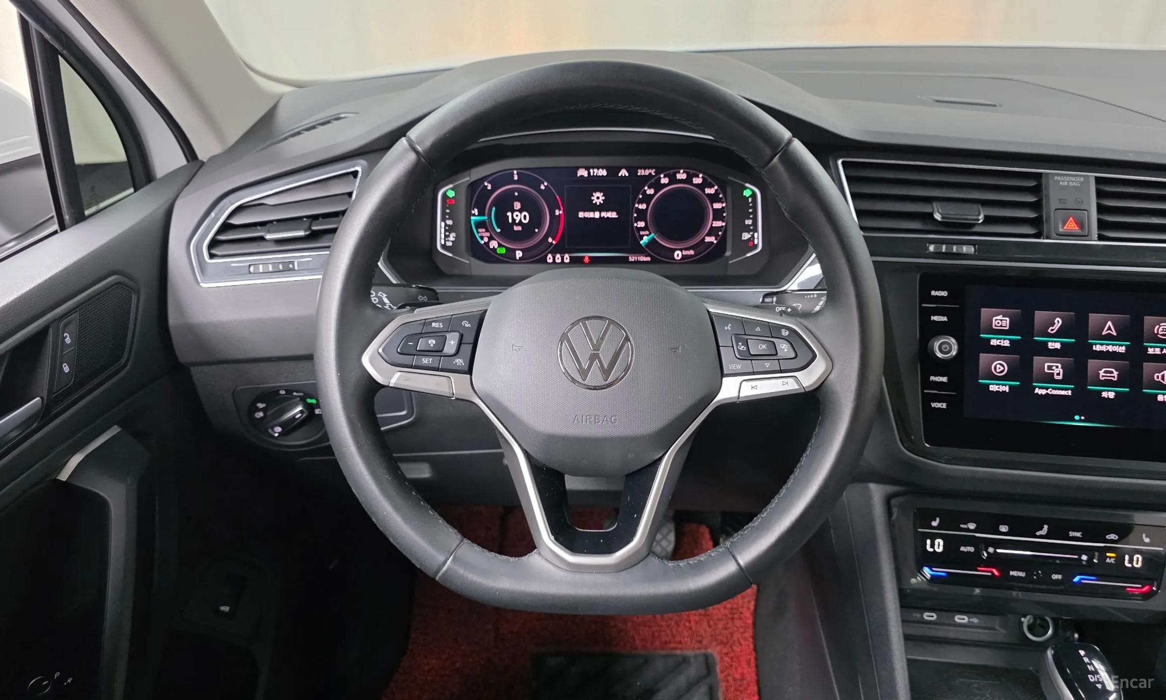 Volkswagen Tiguan 2nd Generation превью 13