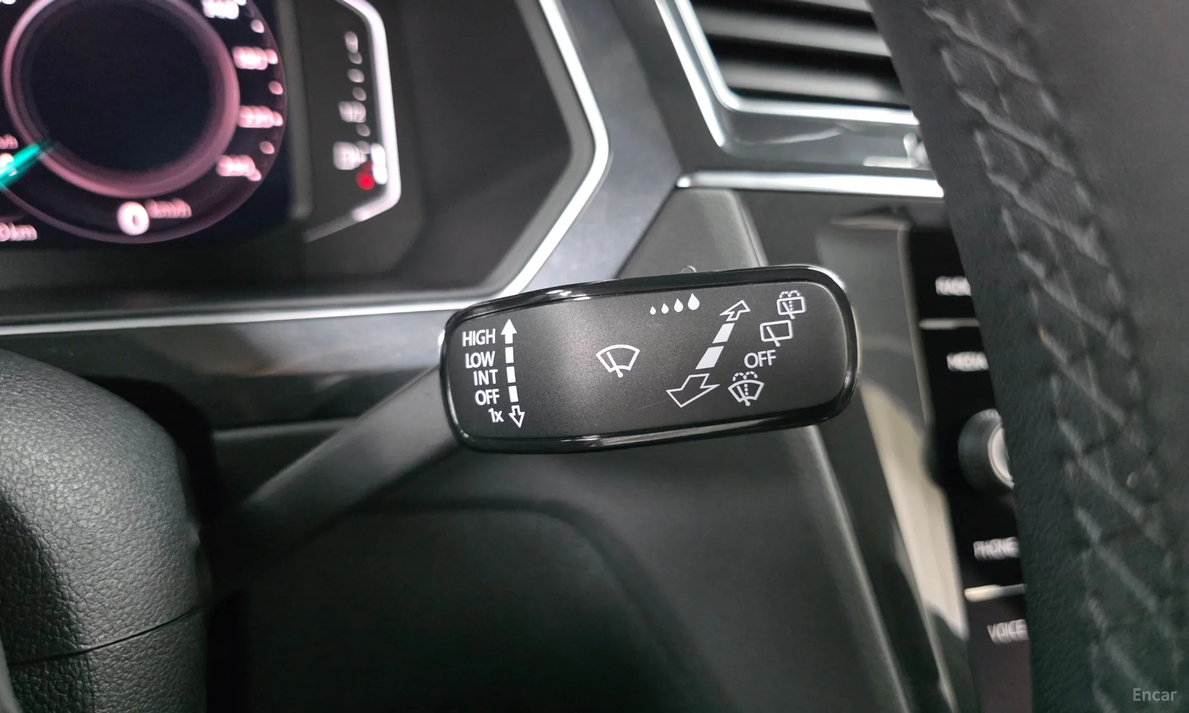 Volkswagen Tiguan 2nd Generation превью 17