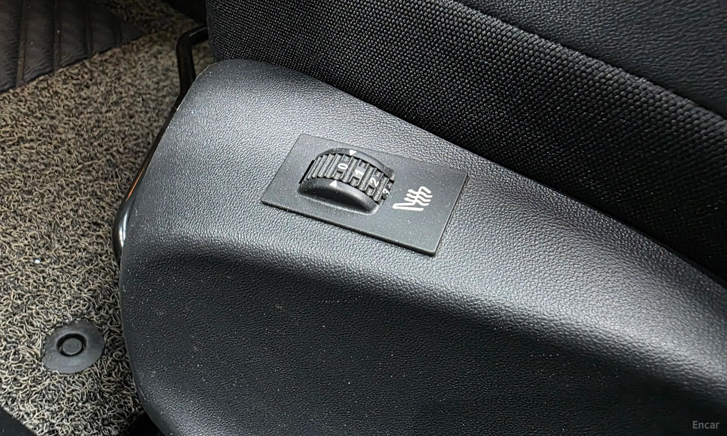 Peugeot 2008. превью 17