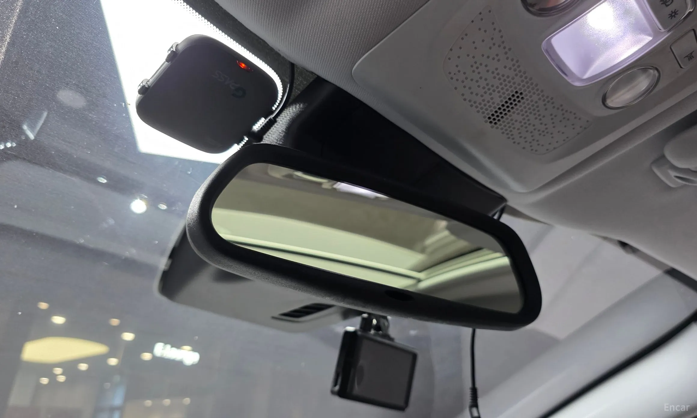 Peugeot 2008. превью 18