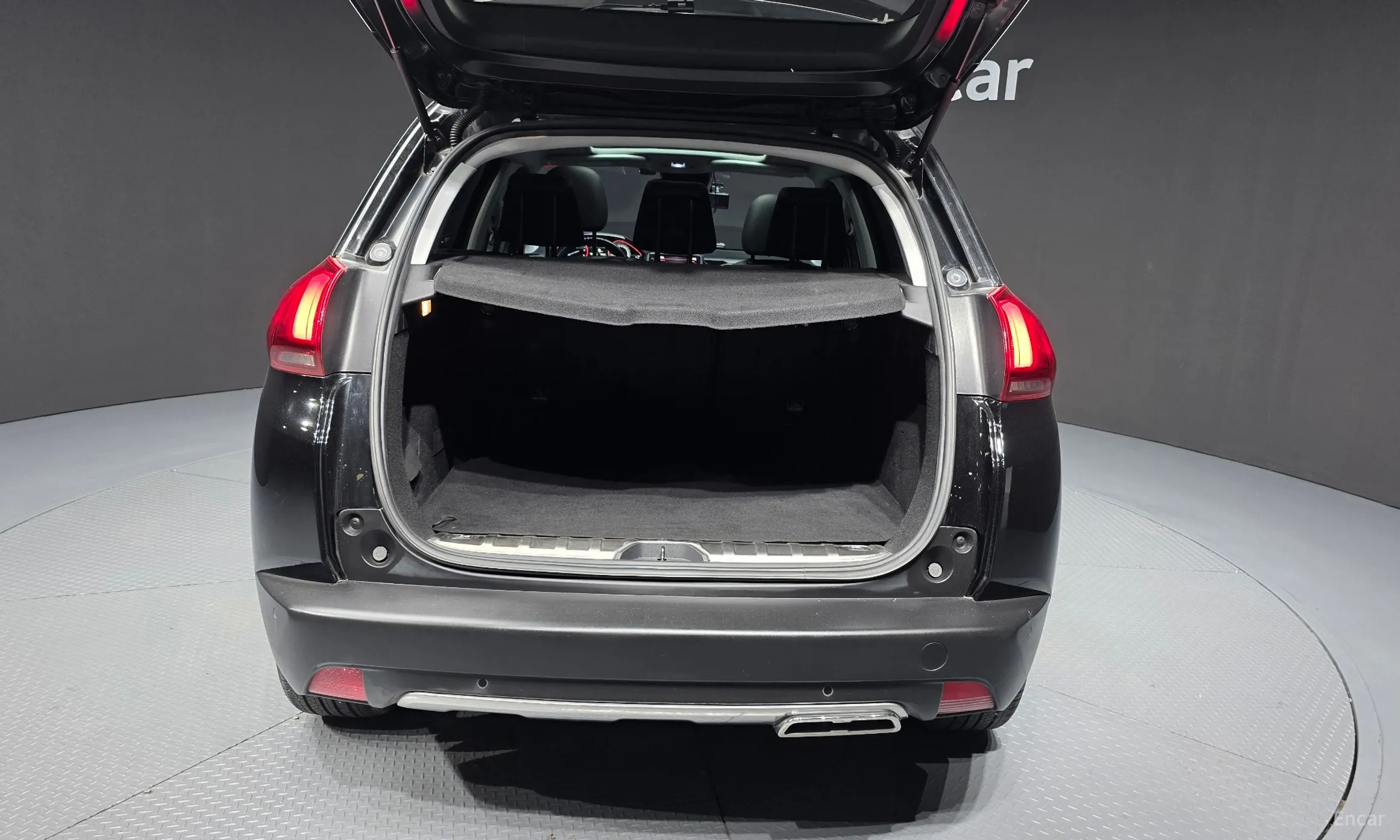 Peugeot 2008. превью 20