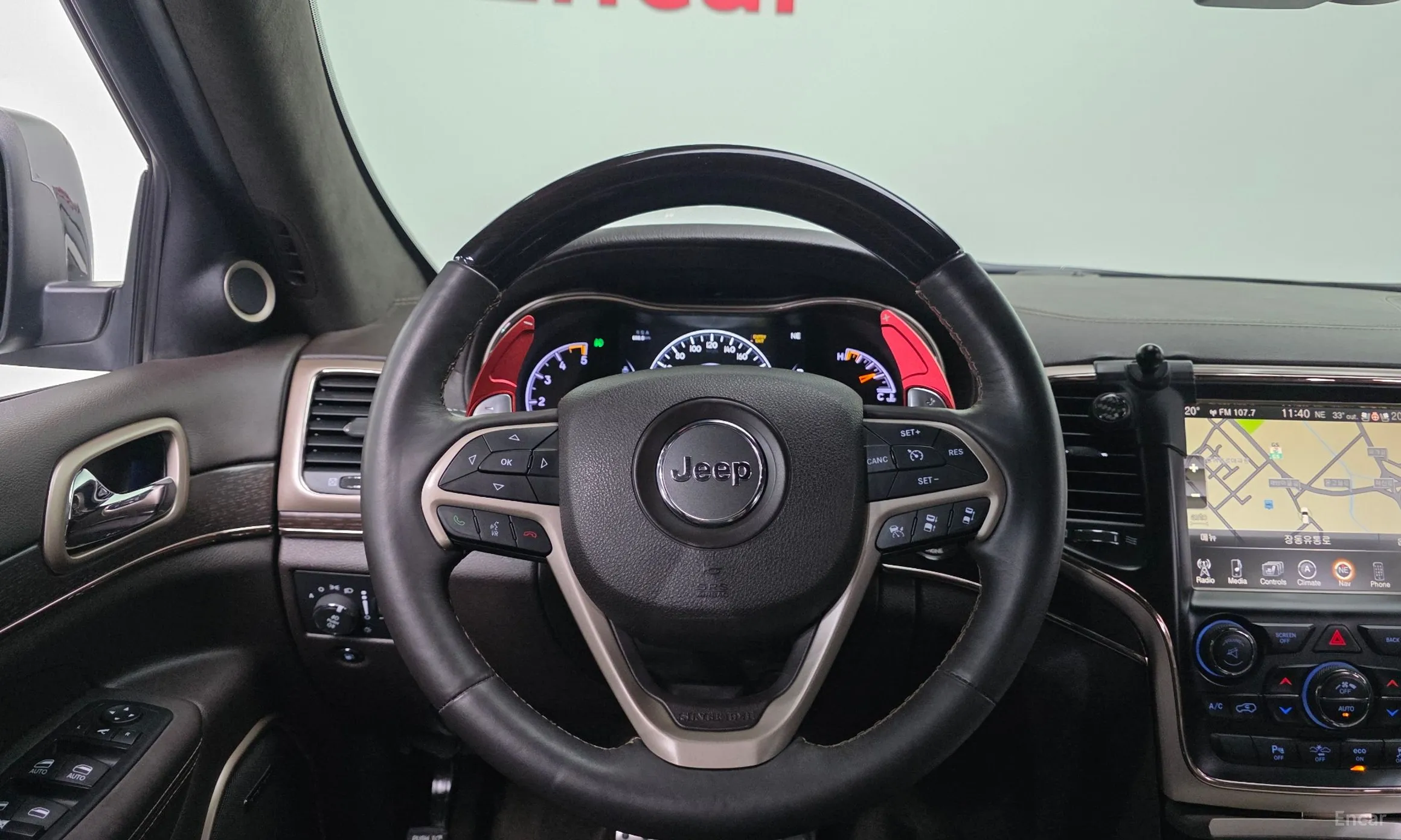 Jeep Grand Cherokee превью 13
