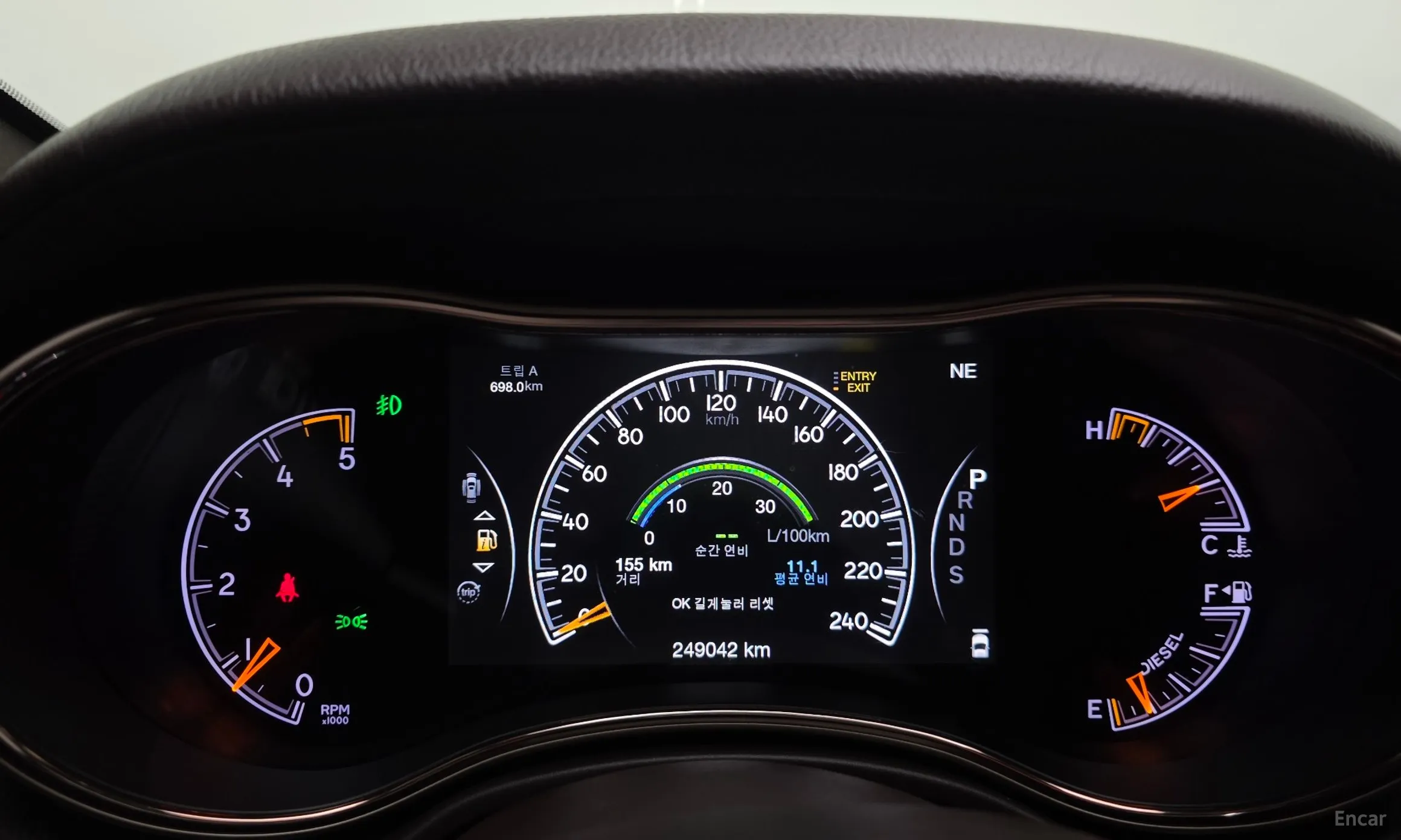 Jeep Grand Cherokee превью 8