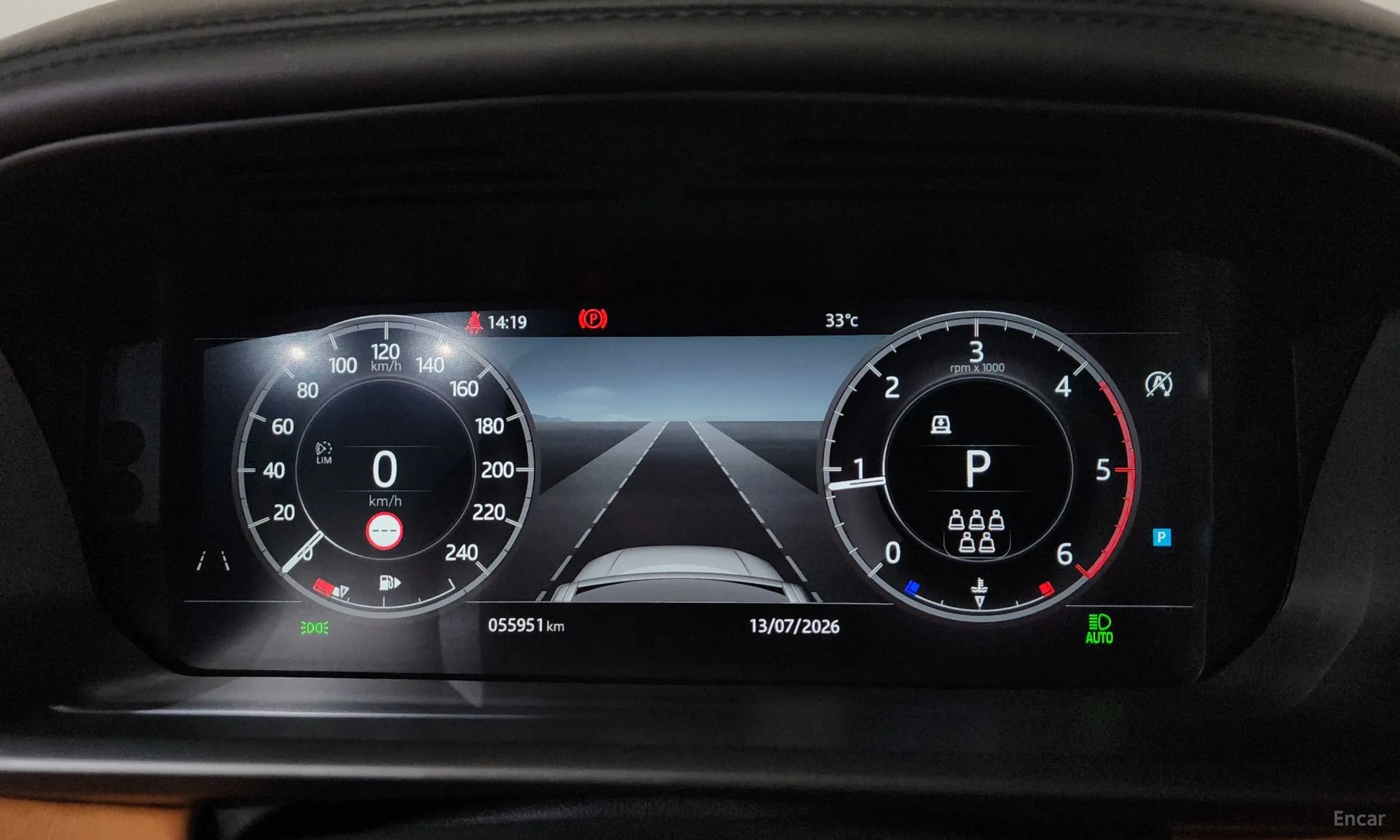 Land Rover Discovery 5 превью 8