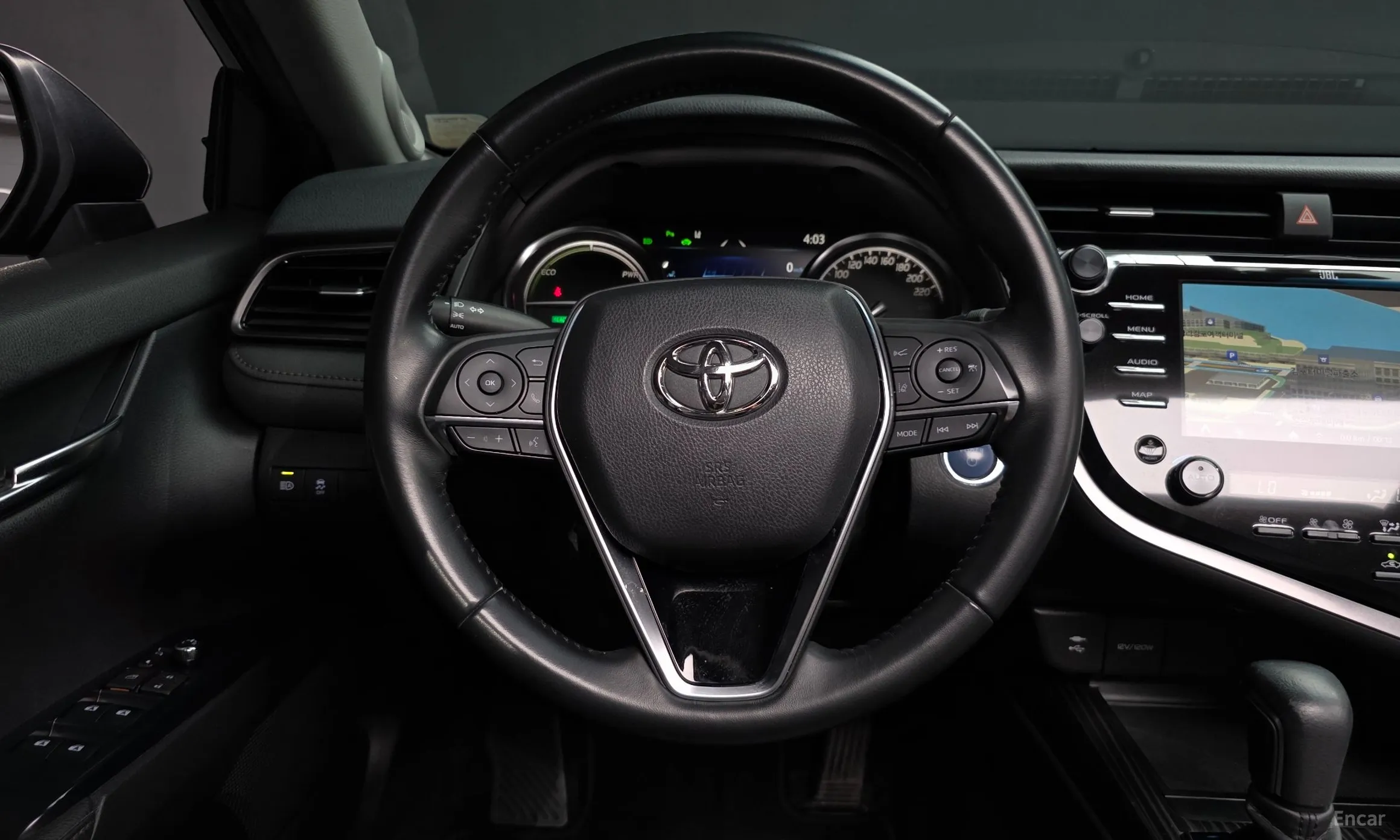 Toyota Camry (XV70) превью 13