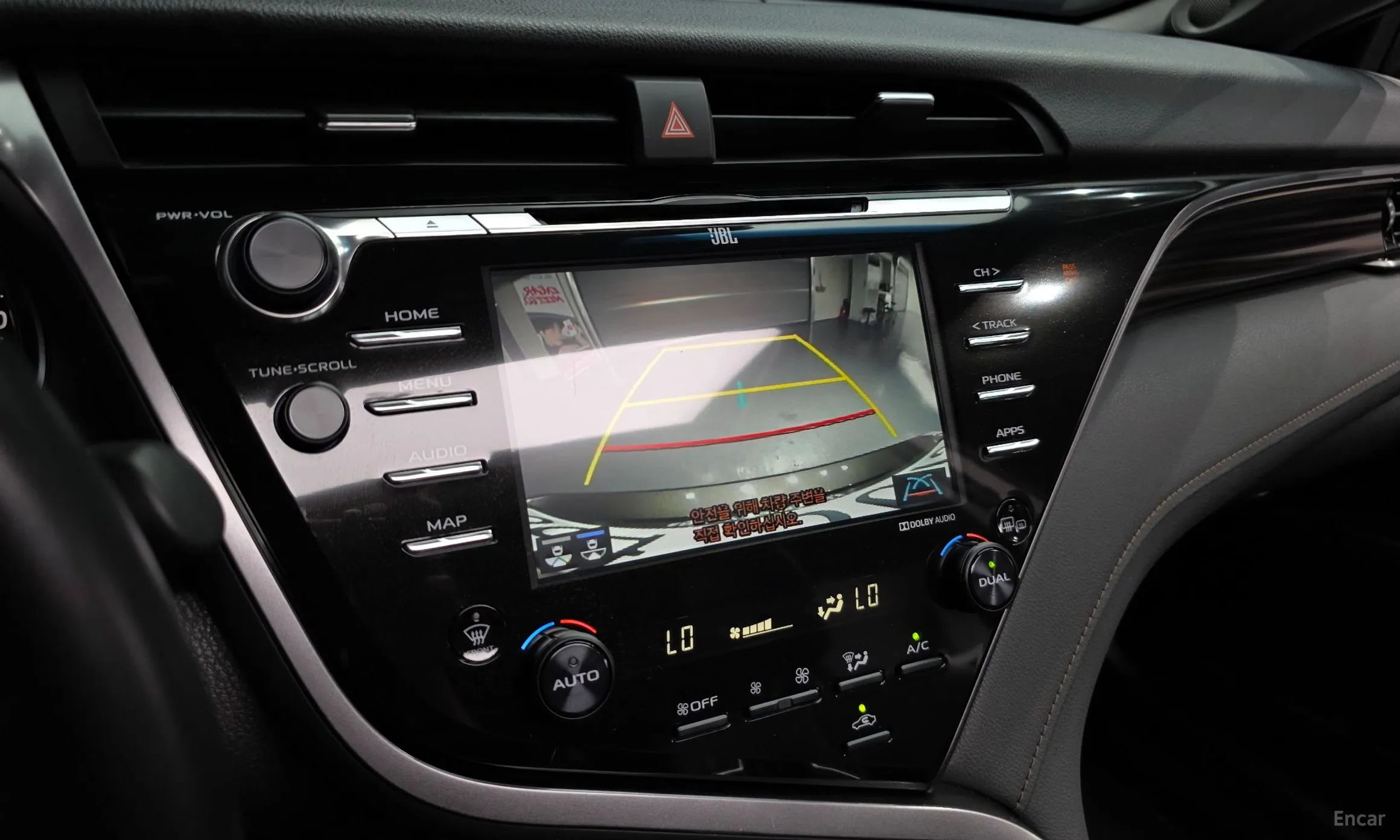 Toyota Camry (XV70) превью 15