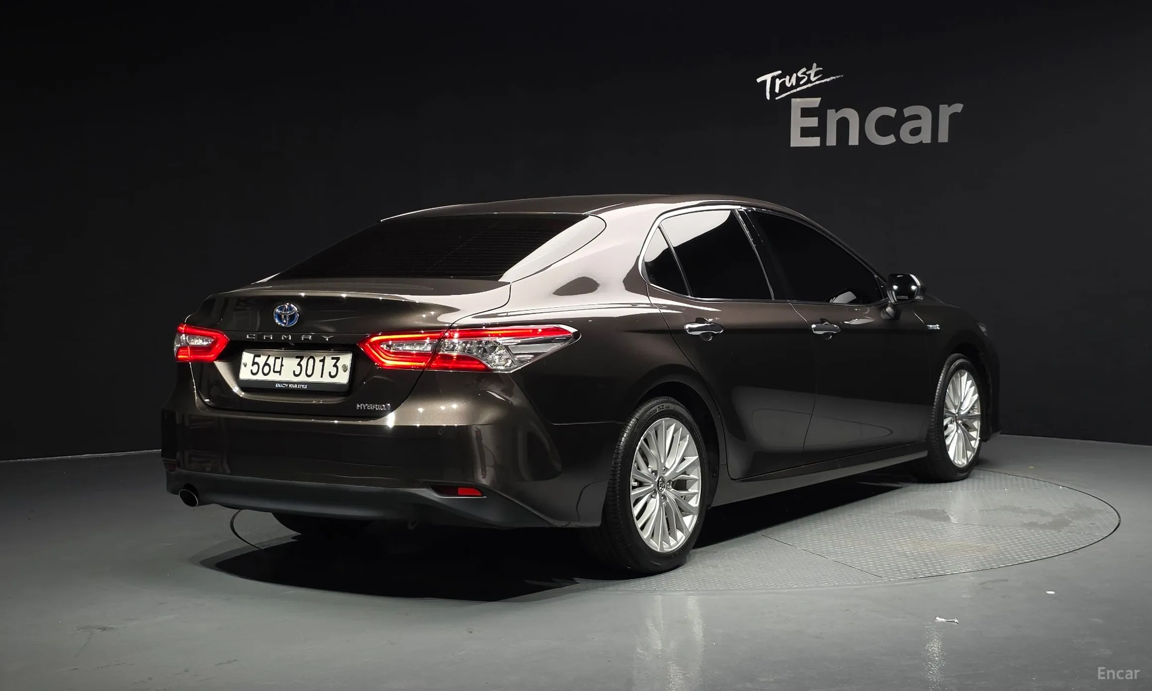 Toyota Camry (XV70)
