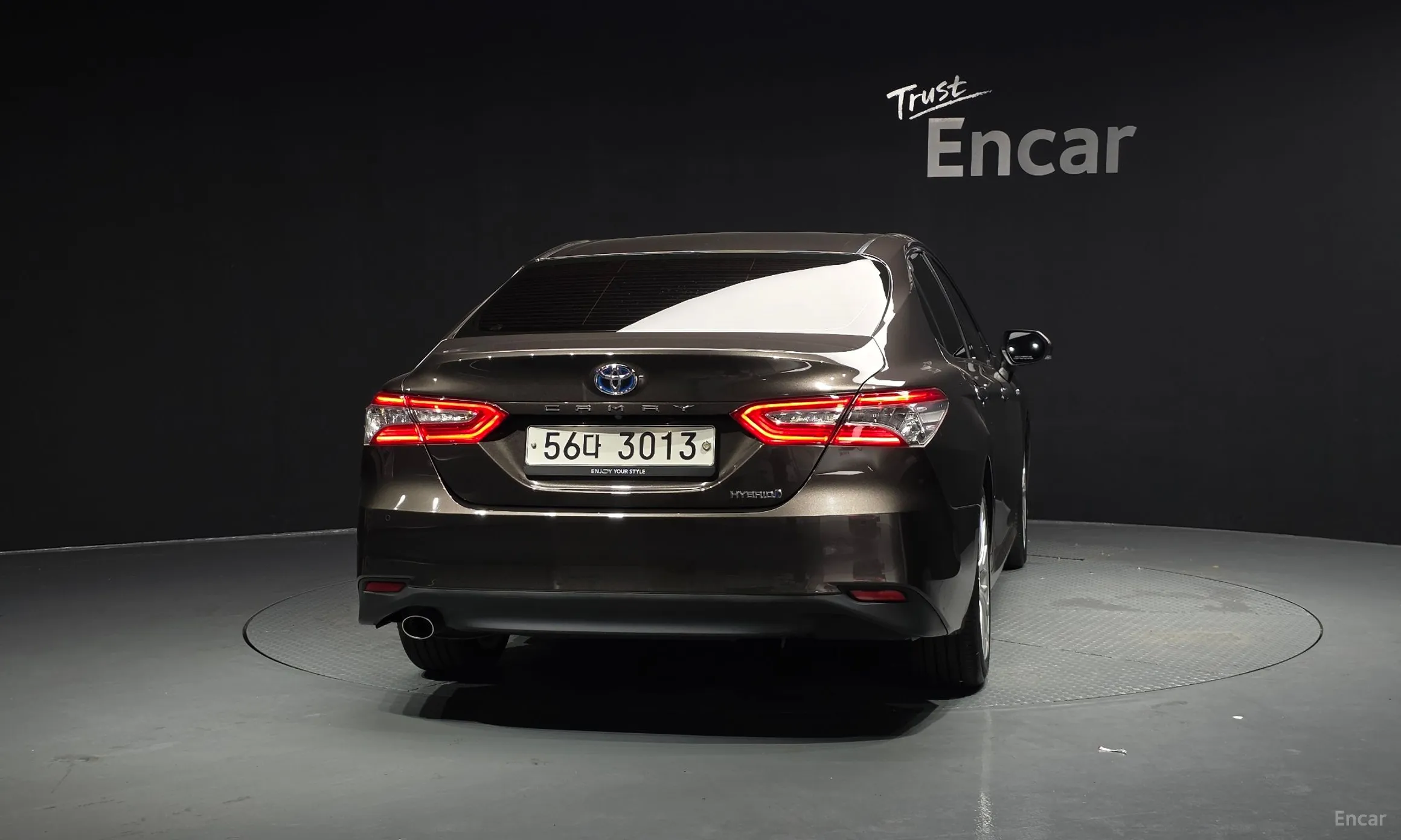 Toyota Camry (XV70) превью 4