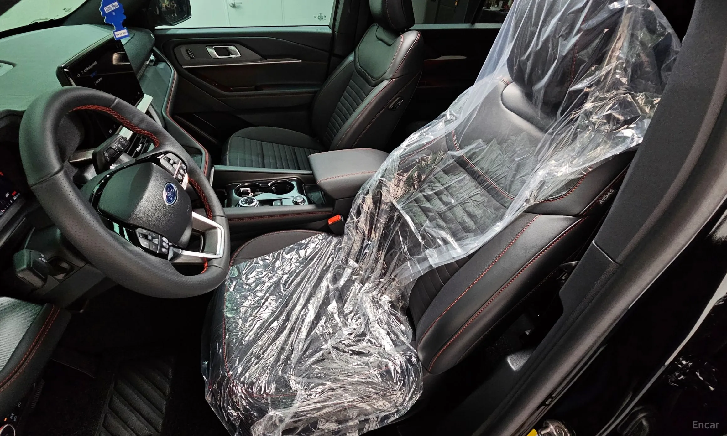 Ford Explorer 6th Generation превью 20