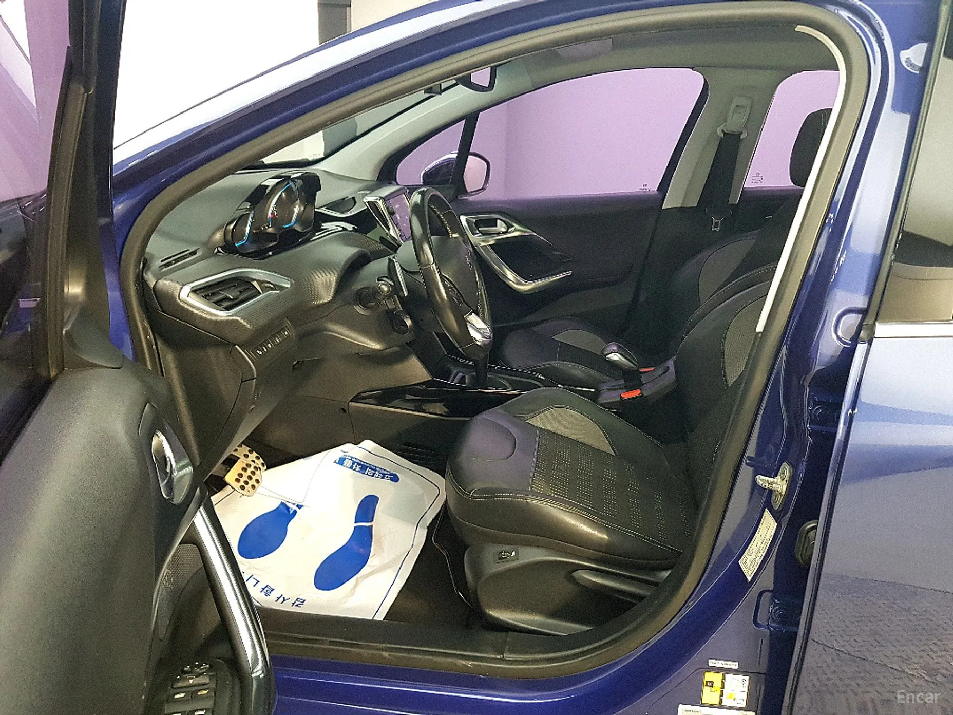 Peugeot 2008. превью 10