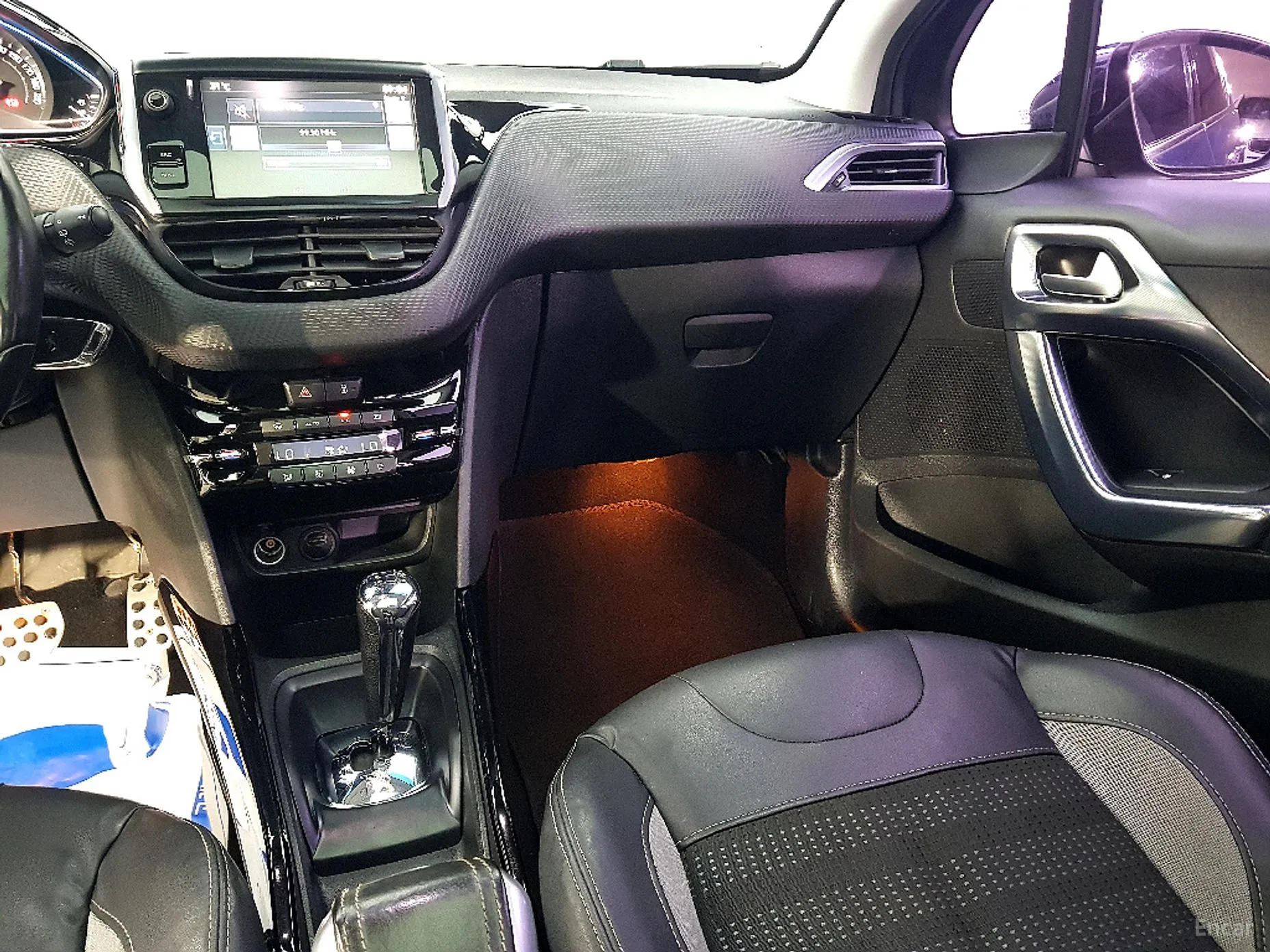 Peugeot 2008. превью 12
