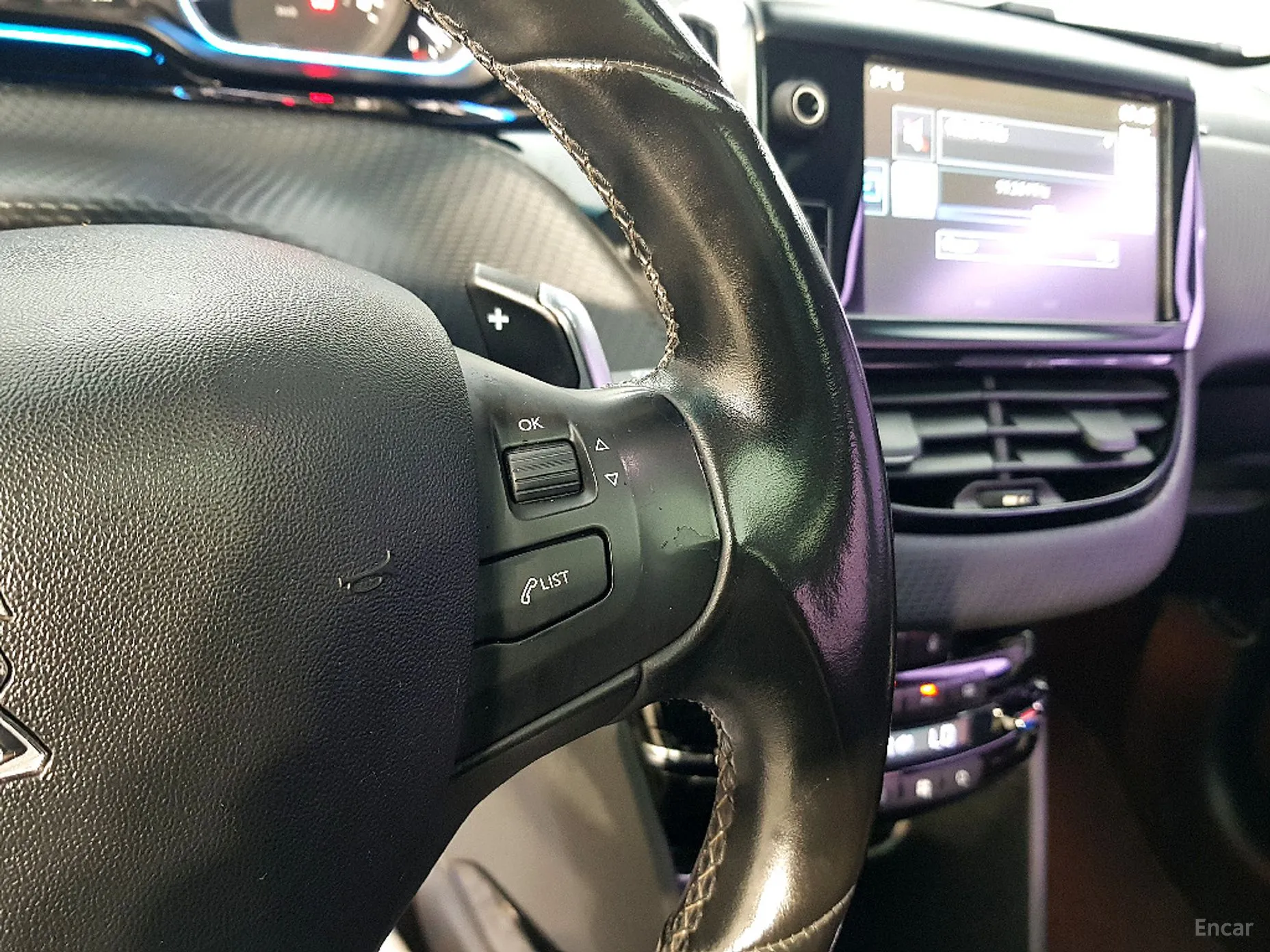 Peugeot 2008. превью 18