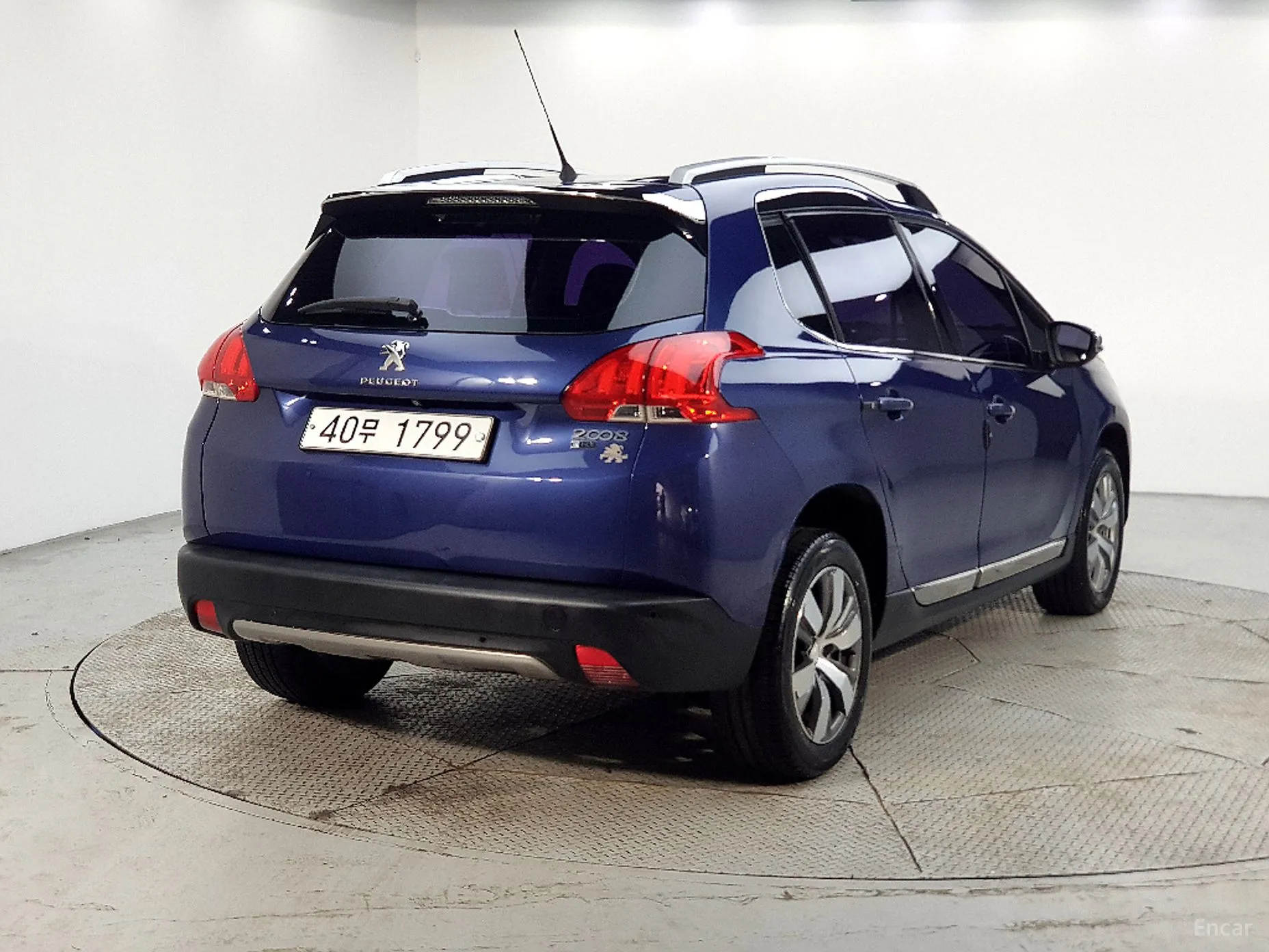 Peugeot 2008. превью 4
