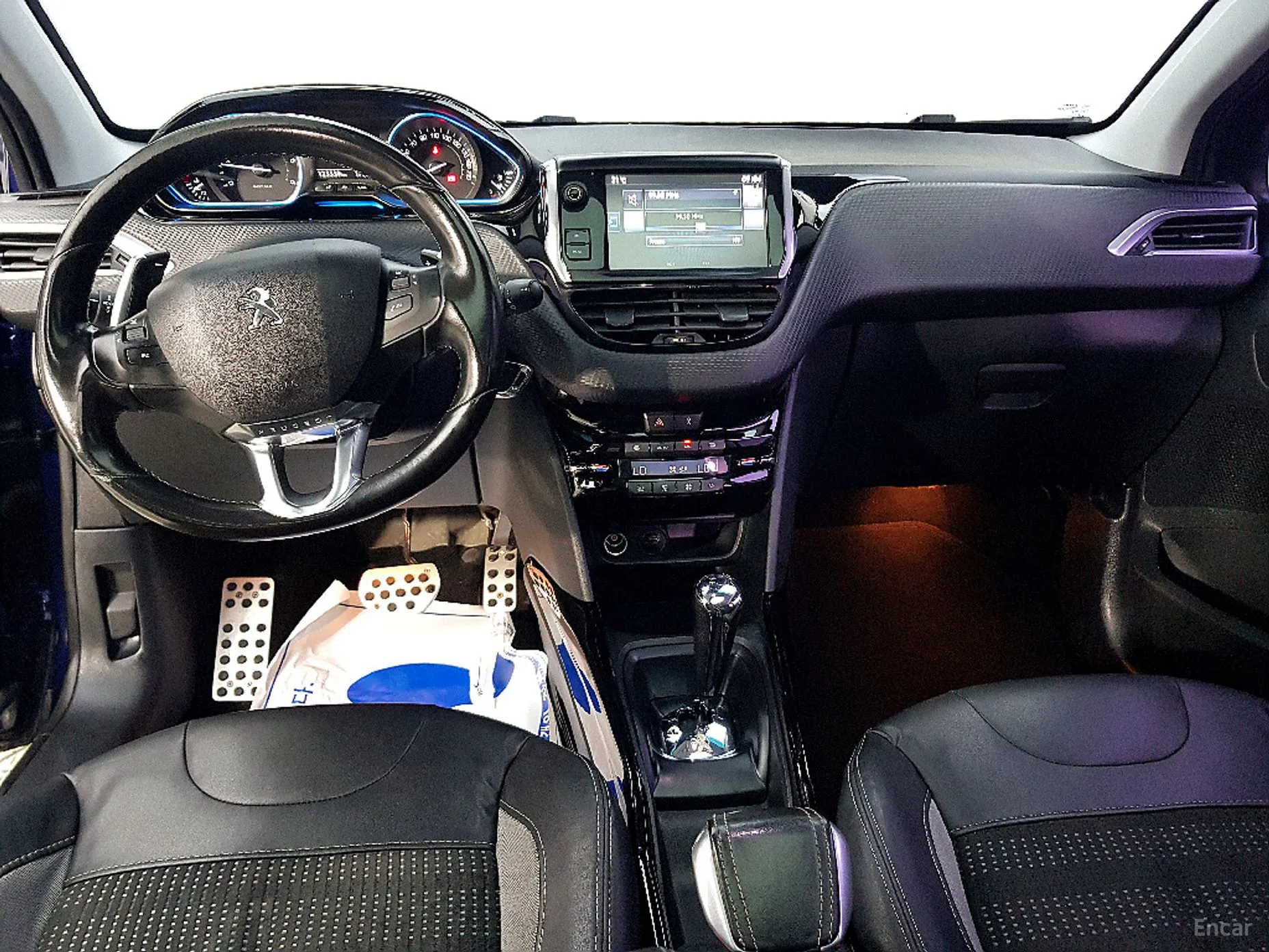 Peugeot 2008. превью 7