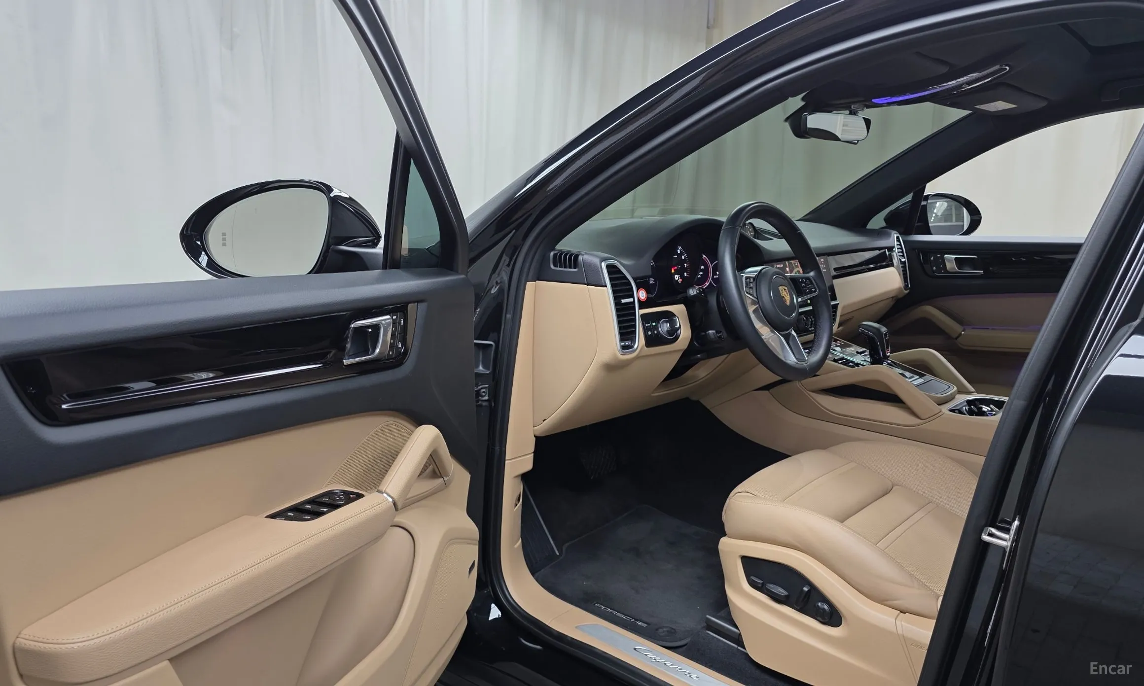 Porsche Cayenne (PO536) превью 10