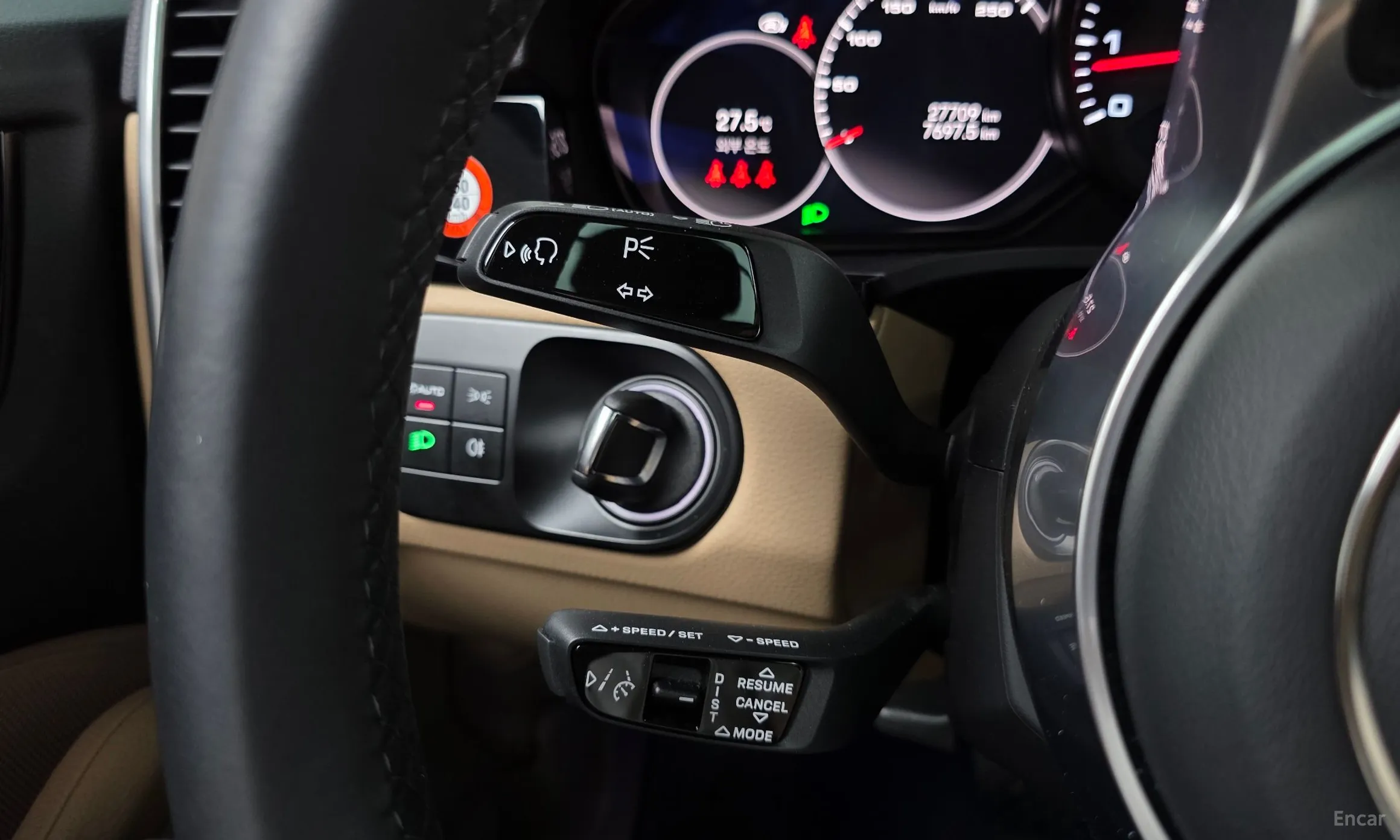 Porsche Cayenne (PO536) превью 16