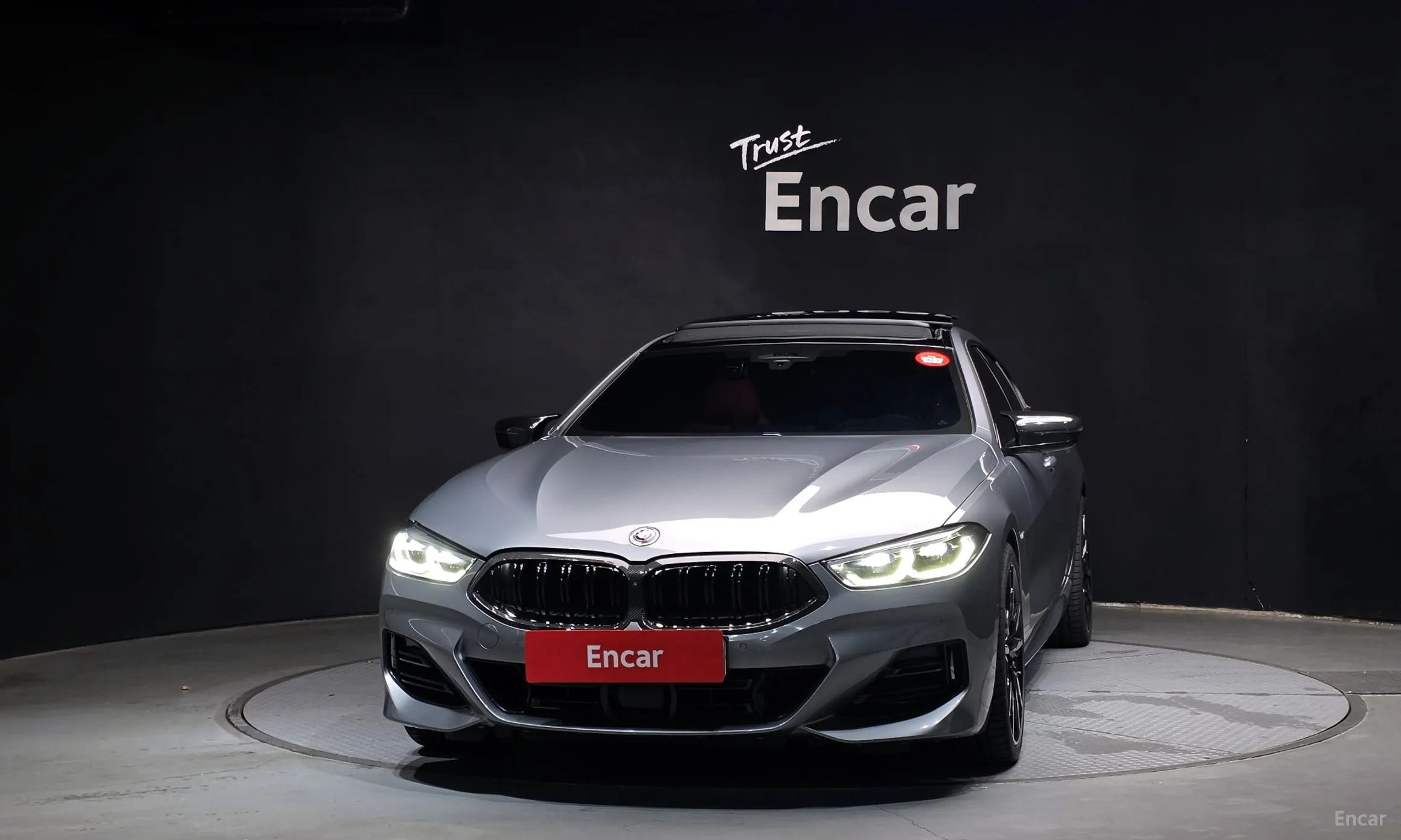 BMW 8-series (G15) превью 3