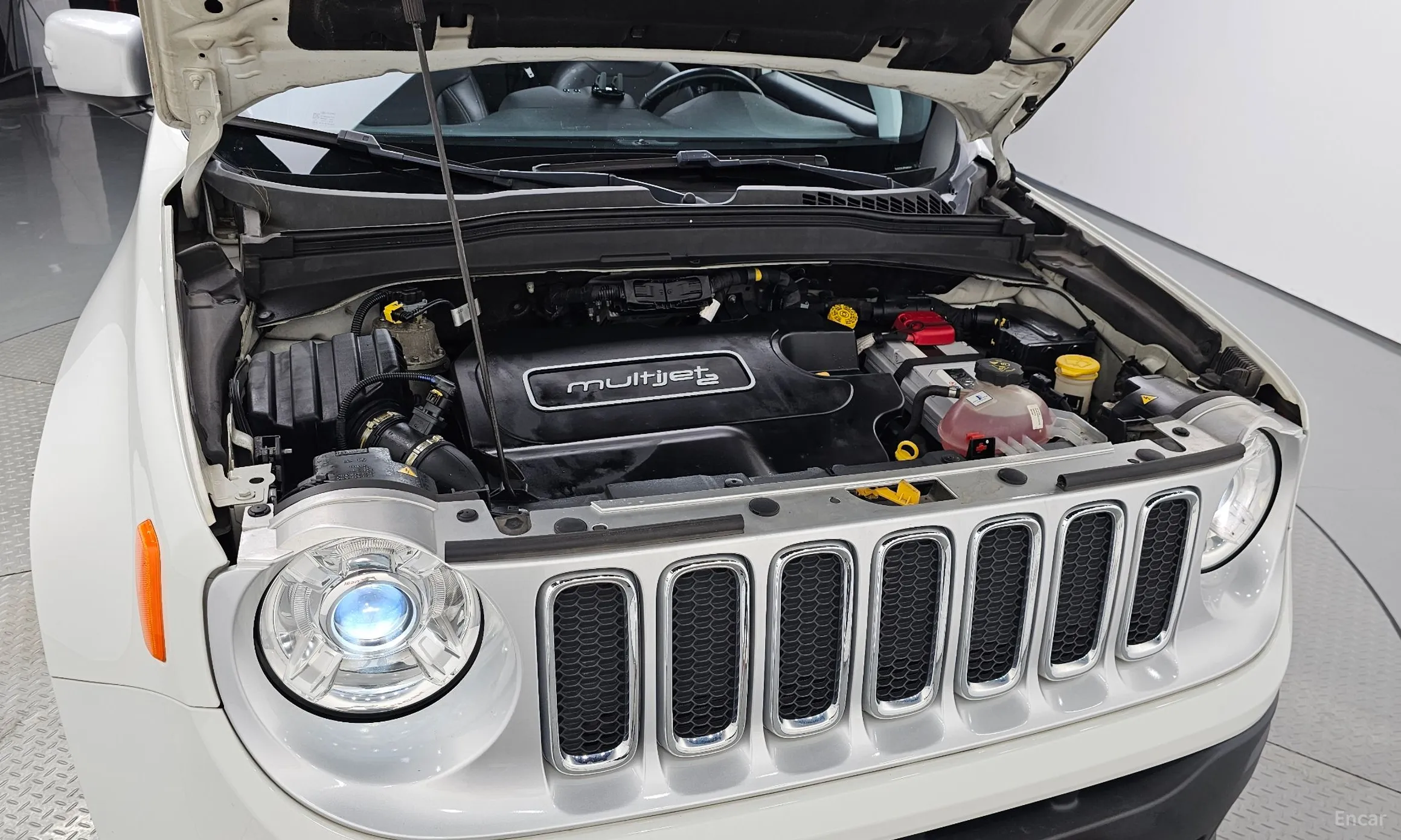 Jeep Renegade превью 6