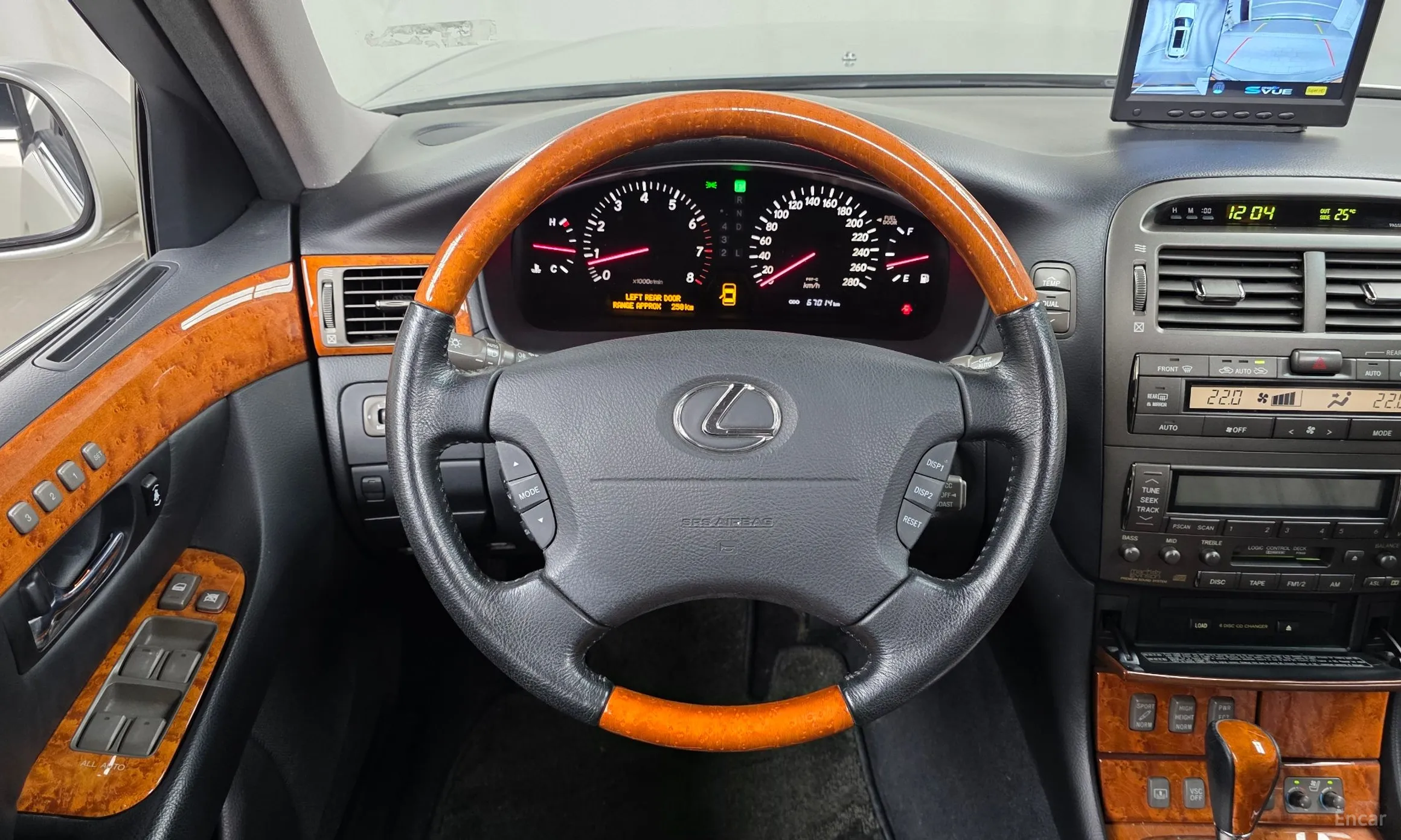 Lexus LS430 превью 13