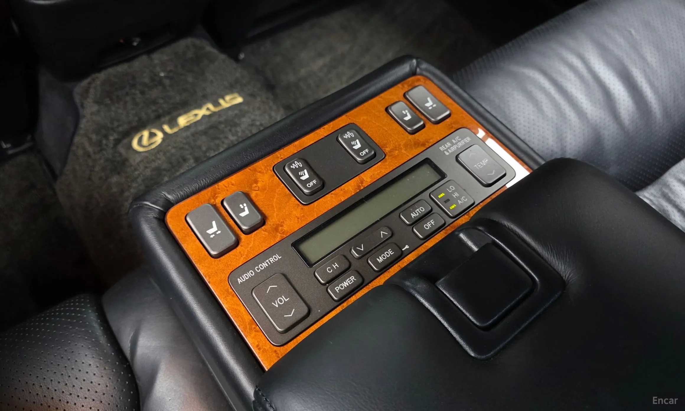 Lexus LS430 превью 15