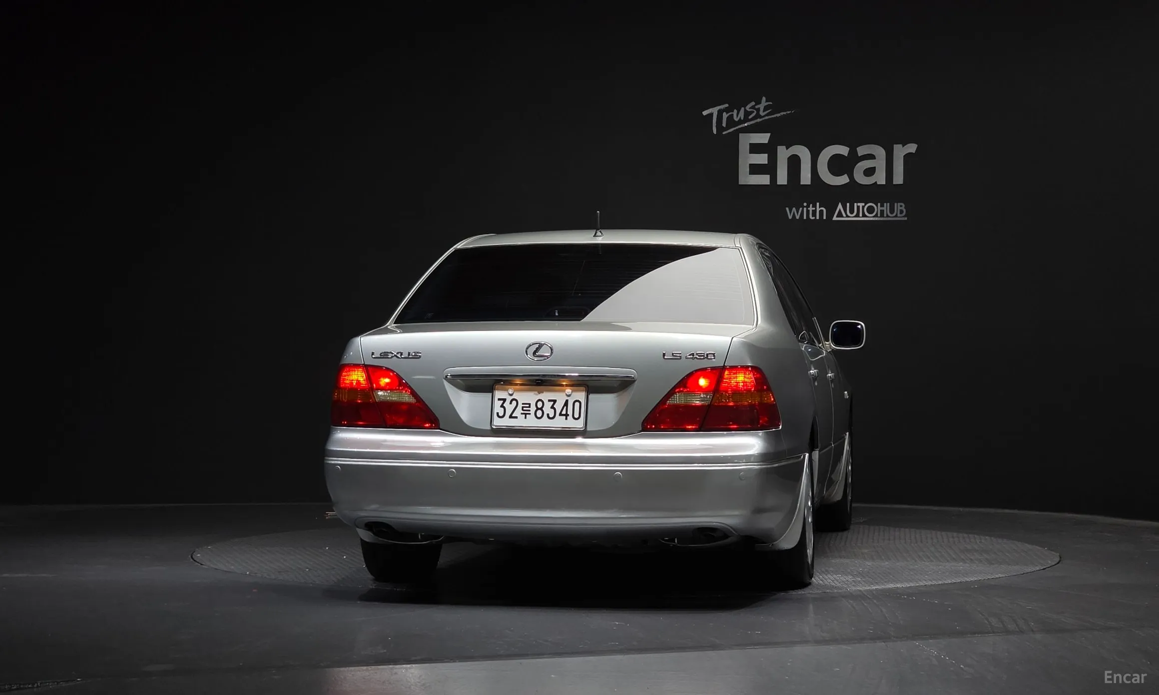 Lexus LS430 превью 4